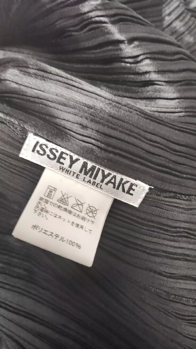 Issey Miyake Issey Miyake size:2 A black main line vintage lustrous sui Size M / US 6-8 / IT 42-44 - 6 Thumbnail