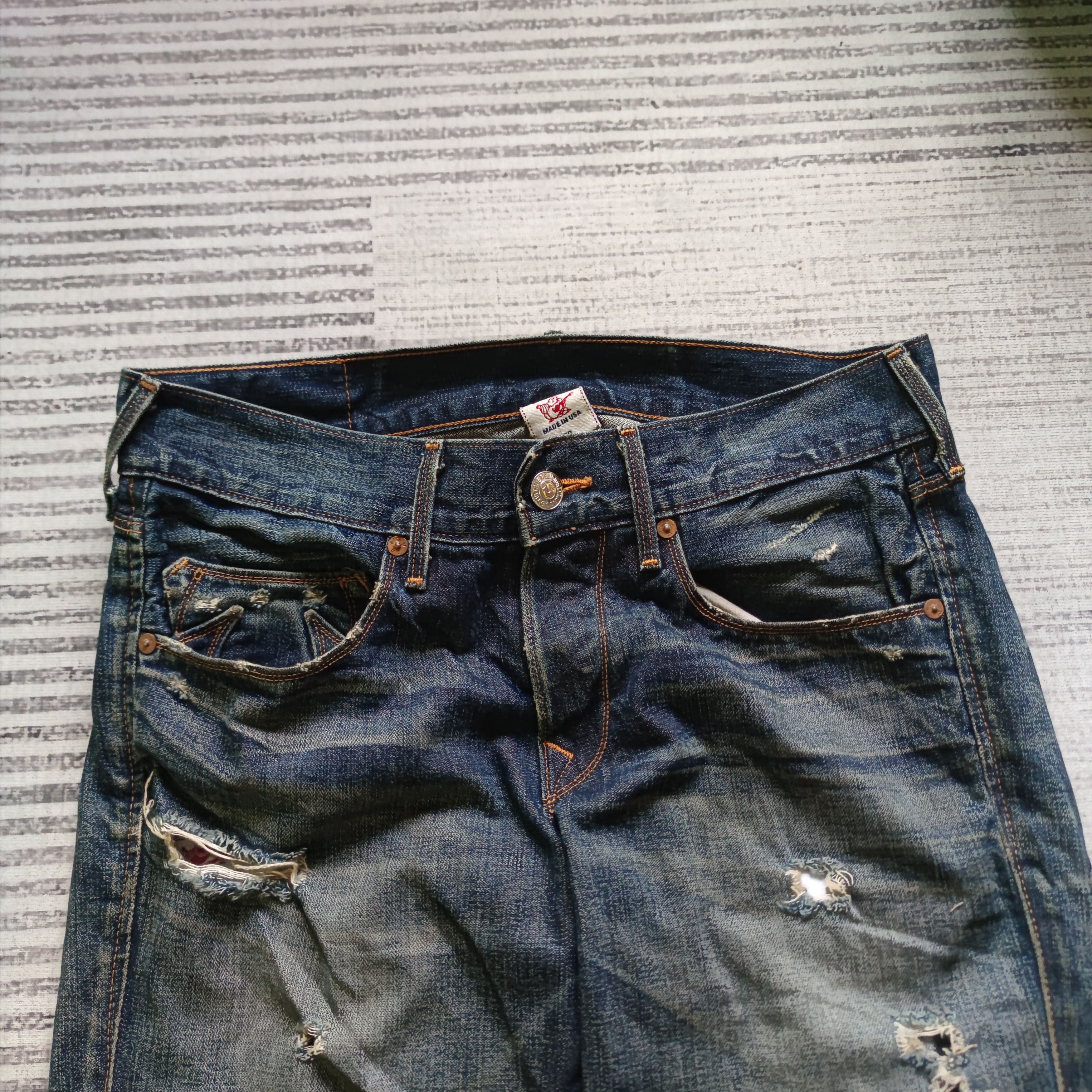 True Religion TRUE RELIGION Distressed Jean Made in USA Size US 34 / EU 50 - 2 Thumbnail