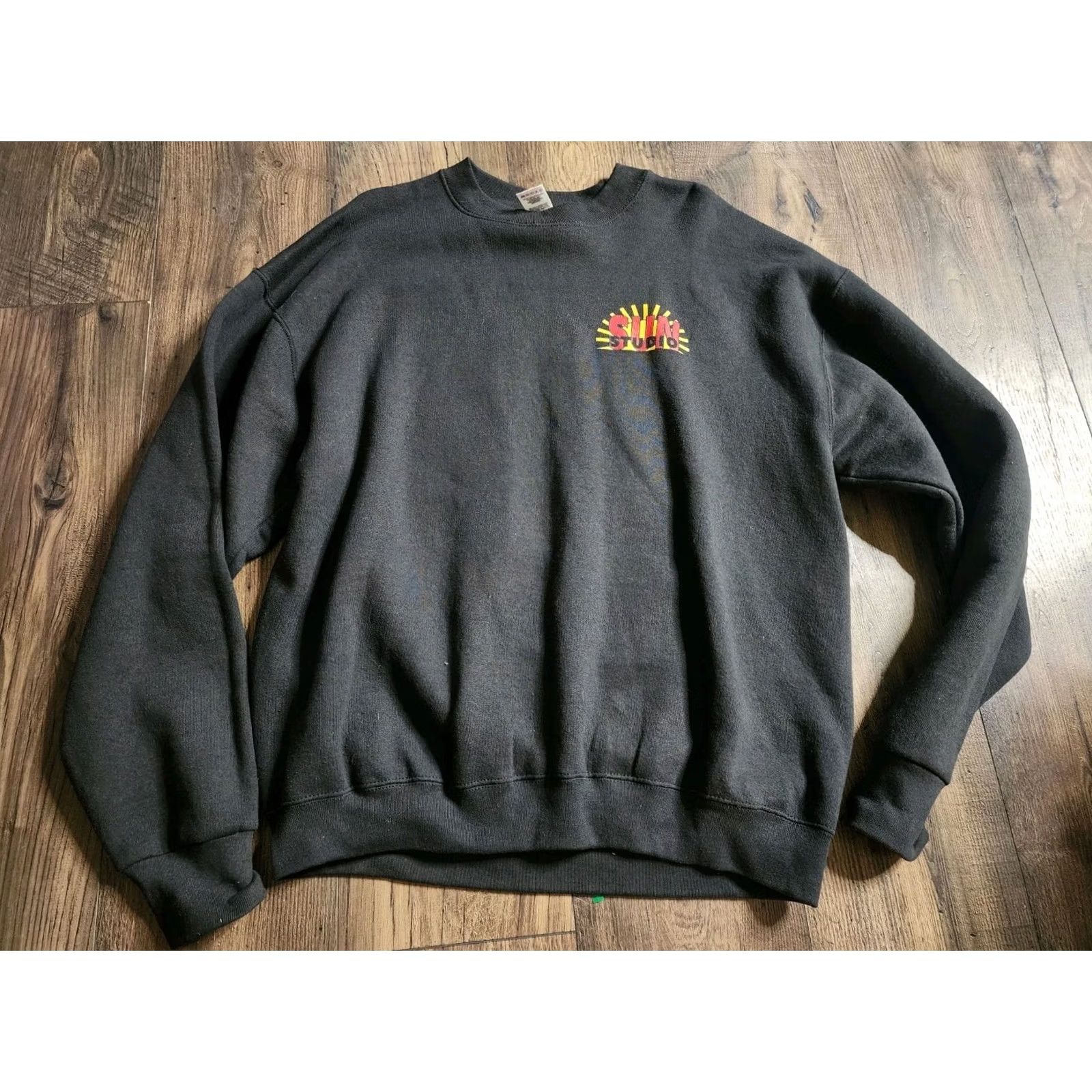 Fruit Of The Loom VINTAGE Fruit of the Loom Sweatshirt Mens XL Sun Studio Elvis Johnny Cash Music Double Sided Graphic Print Pullover Black Cotton Blend Size US XL / EU 56 / 4 - 5 Thumbnail