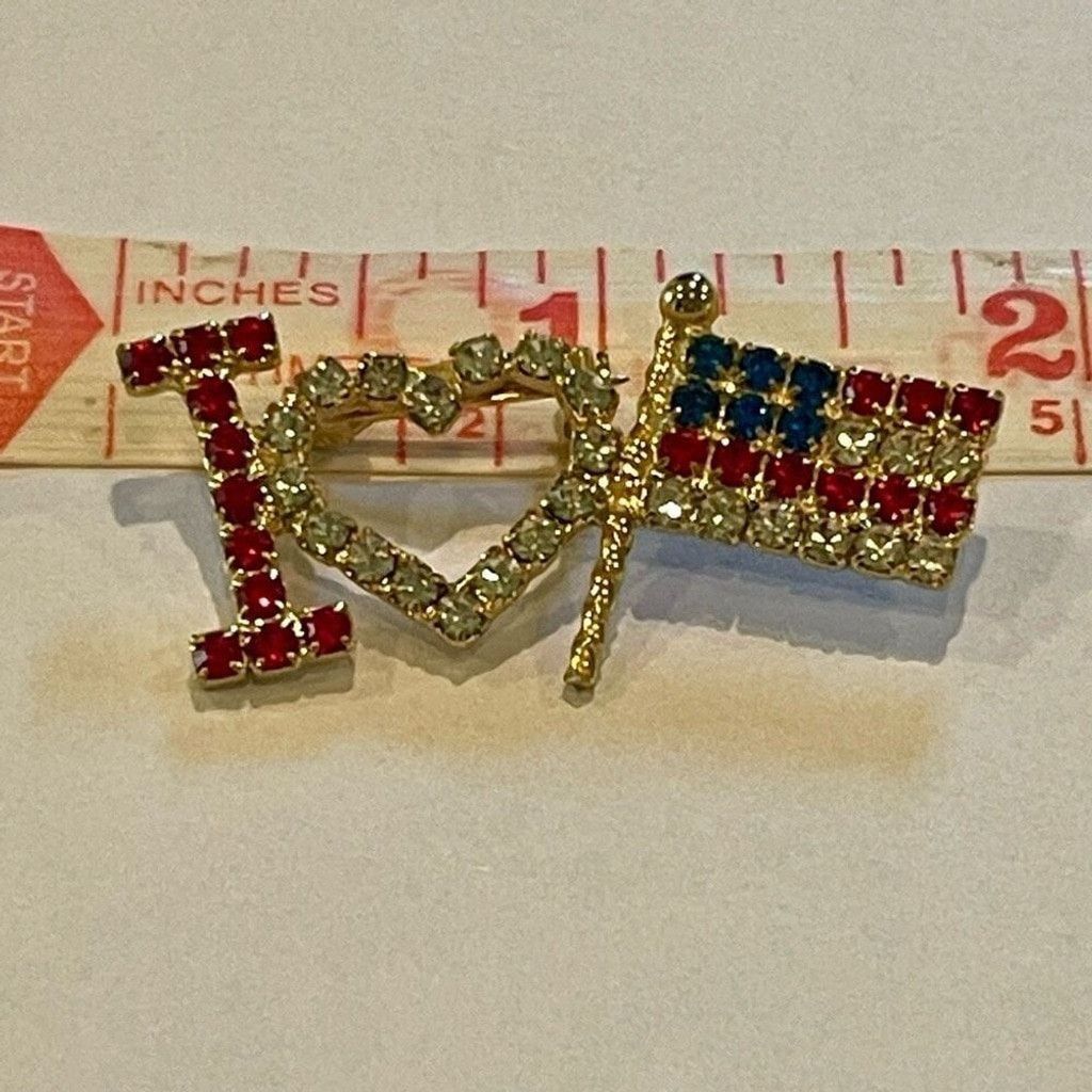 Other Vintage Patriotic Crystal Brooch I Love USA Rhinestone Pin Size ONE SIZE - 5 Thumbnail