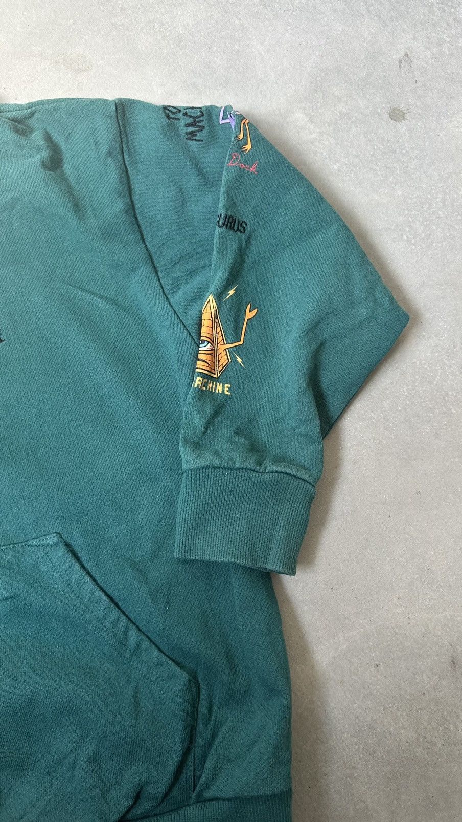 Vintage VINTAGE TOY MACHINE SKATE BLOODSUCKING HOODIE Size US M / EU 48-50 / 2 - 3 Thumbnail