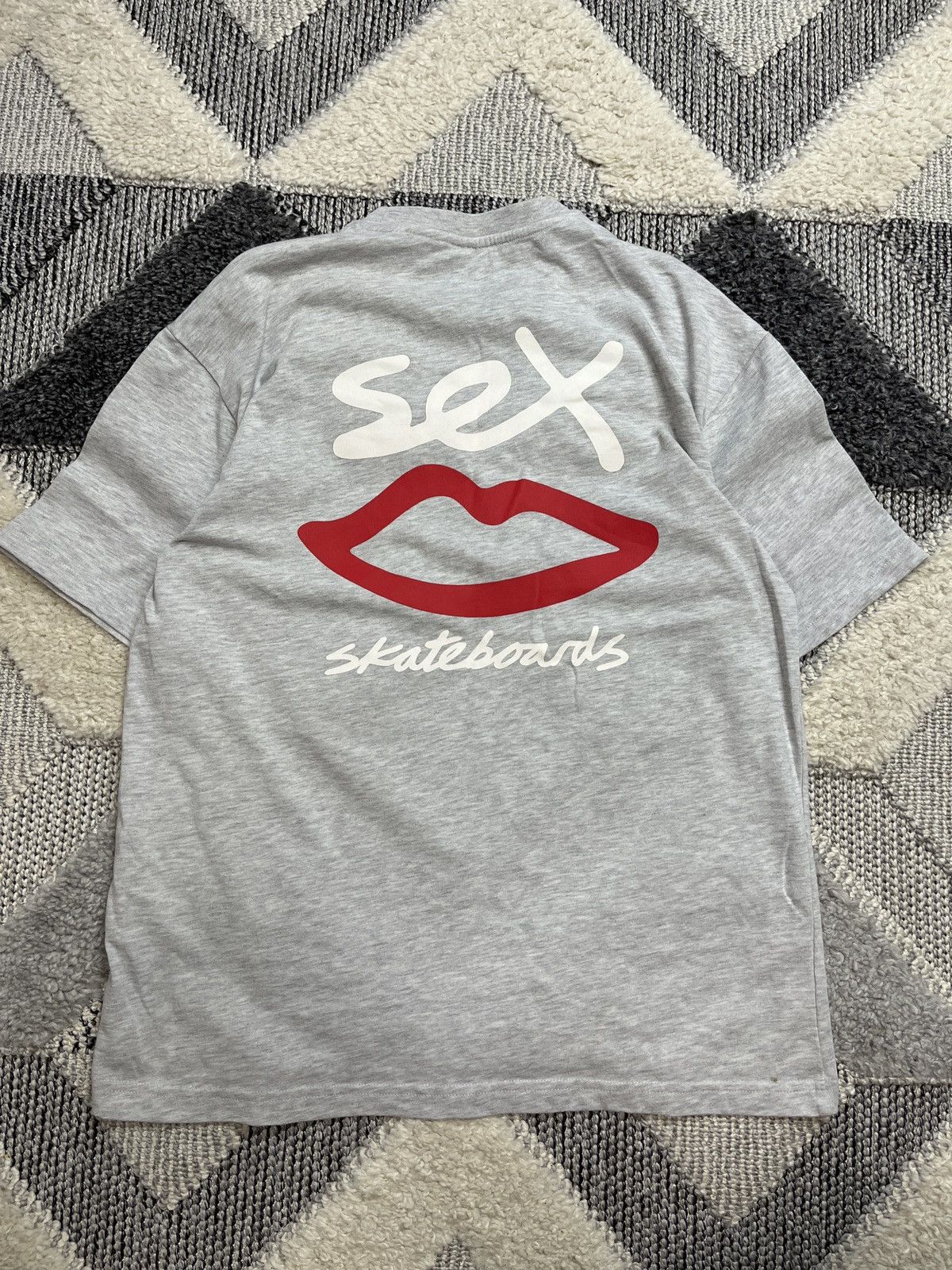 Hook-Ups × Sex Skateboards × Vintage Sex Skateboards T Shirt Size US M / EU 48-50 / 2 - 1 Thumbnail