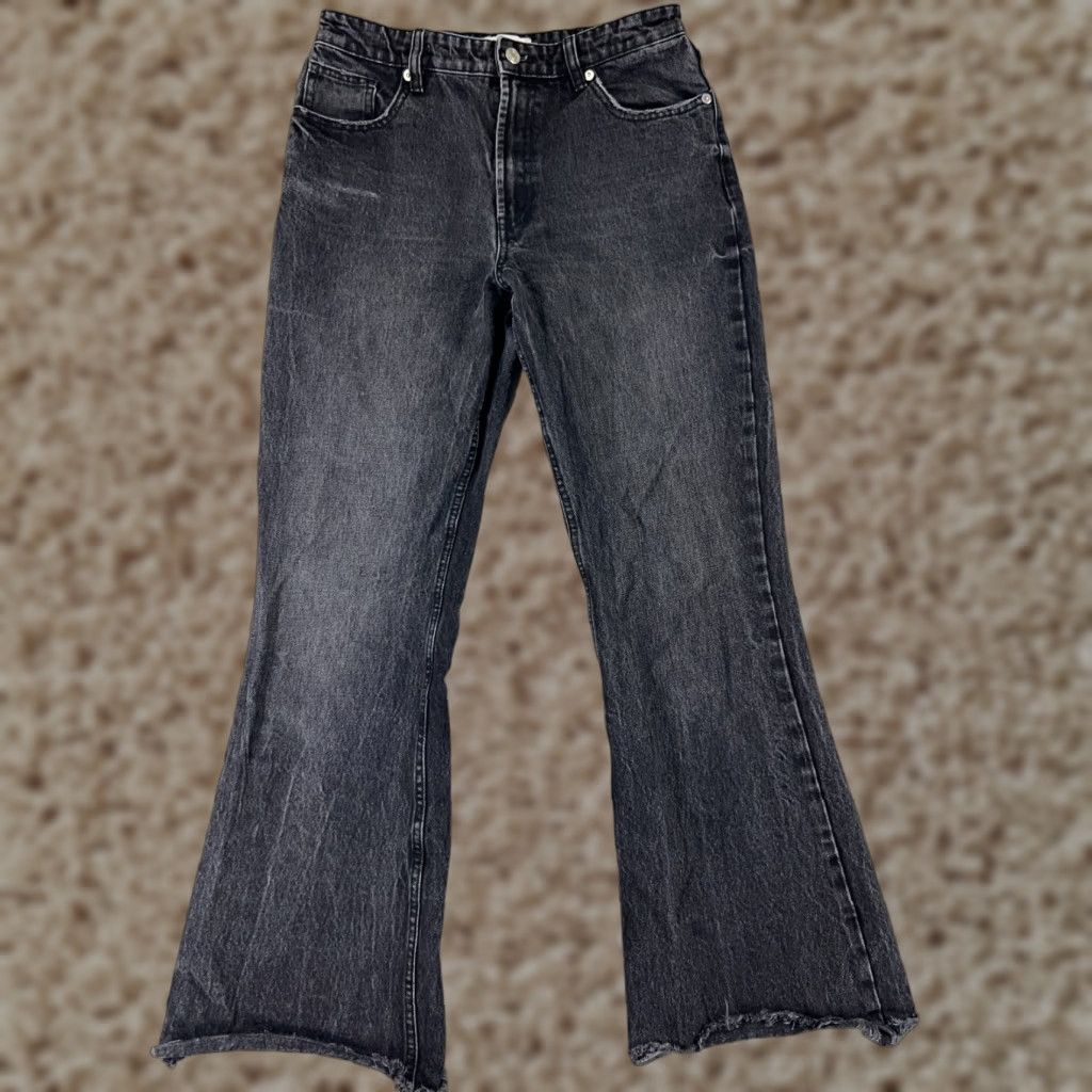 Zara Zara Jeans Womens 6 Black Denim Flared 28x28 Cotton High Rise 5-Pocket Hardware Button Zipper Regular Type: Jeans Mens Womens Girls Size 28" / US 6 / IT 42 - 1 Thumbnail