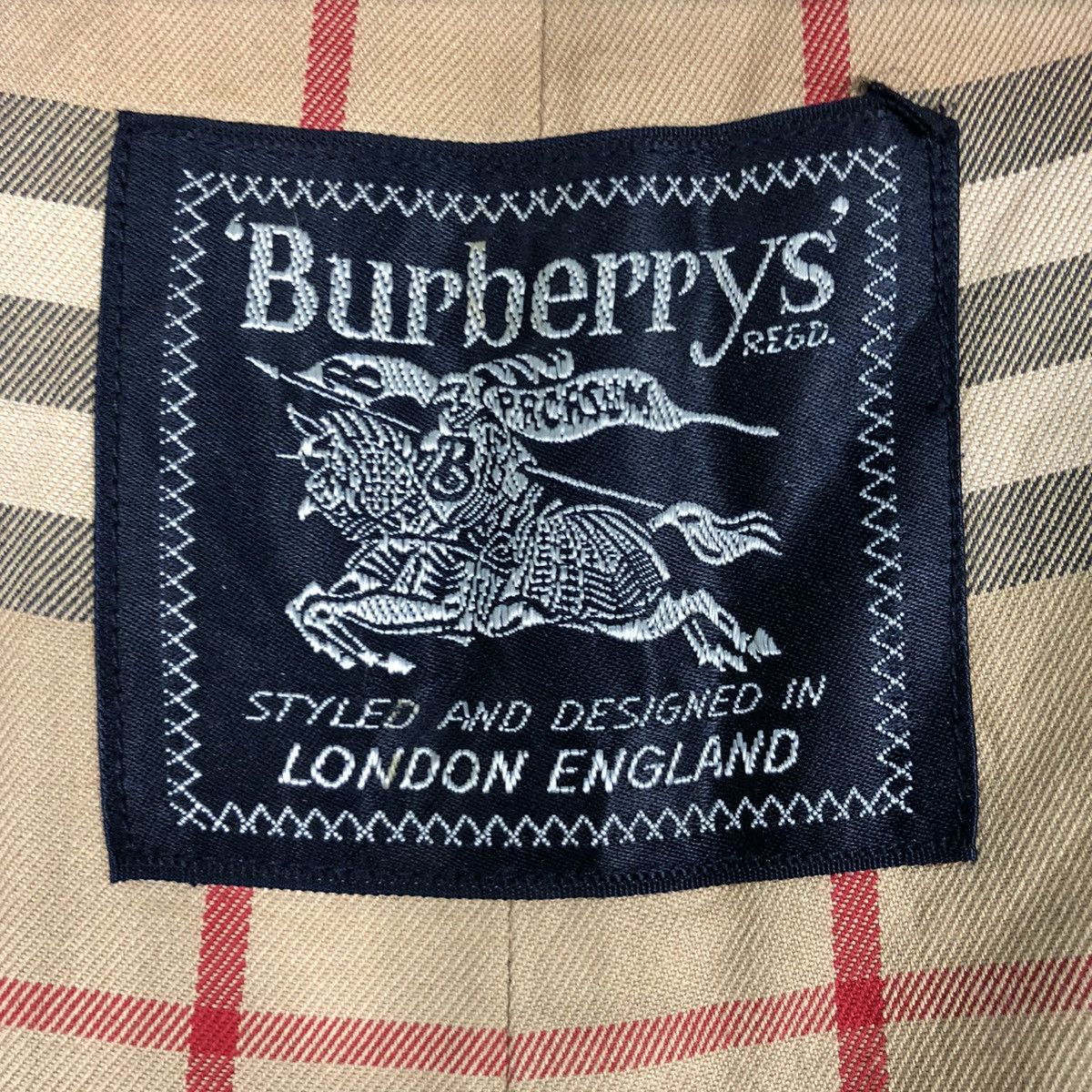 Burberry Vintage Burberrys trench coat Jacket Size US M / EU 48-50 / 2 - 16 Thumbnail