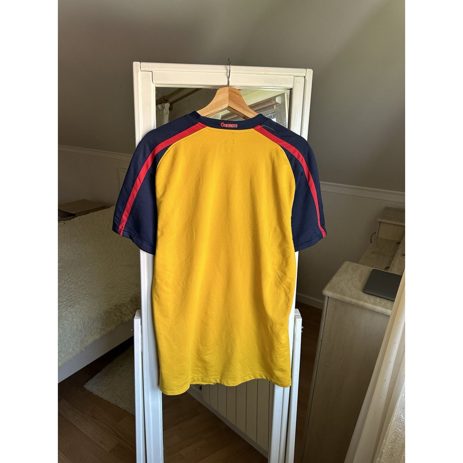 Nike ARSENAL LONDON 2008 2009 AWAY FOOTBALL SHIRT SOCCER JERSEY N Size US M / EU 48-50 / 2 - 7 Thumbnail