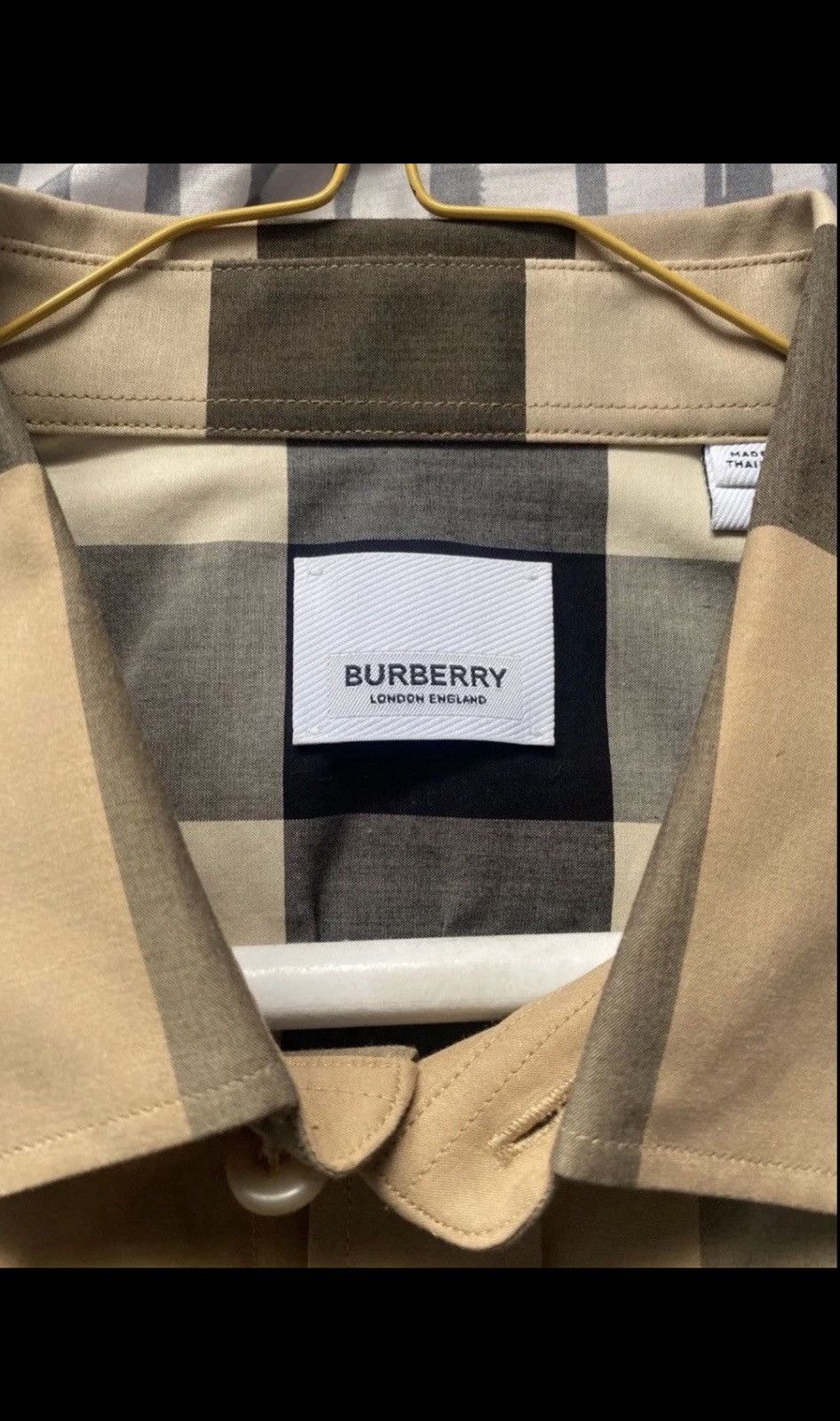 Burberry Slim Fit Check Cotton Shirt Size US M / EU 48-50 / 2 - 2 Thumbnail