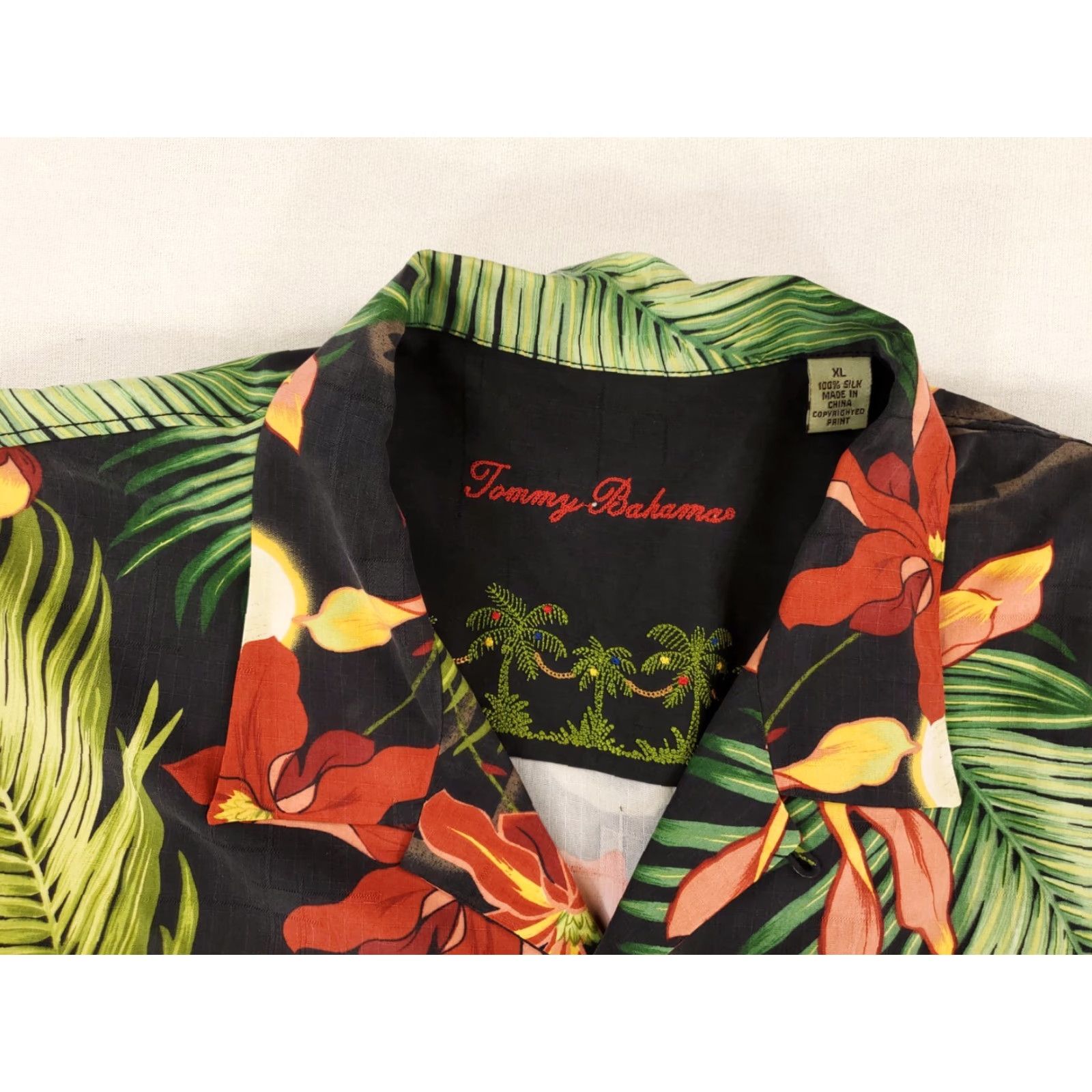 Tommy Bahama Tommy Bahama Shirt XL Men Hawaiian Silk Floral Multicolor Button-Up Short Sleeve Mens XL Size US XL / EU 56 / 4 - 2 Thumbnail
