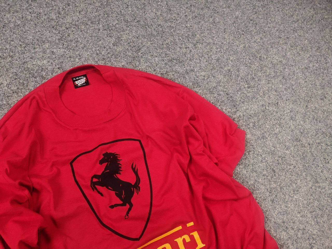 Ferrari Vintage Ferrari Authentic Logo Red screen stars best T shirt Size US XL / EU 56 / 4 - 3 Thumbnail