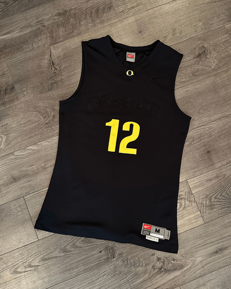 Nike Vintage Nike Oregon Ducks Black Basketball Jersey #12 Medium Size US M / EU 48-50 / 2 - 1 Thumbnail