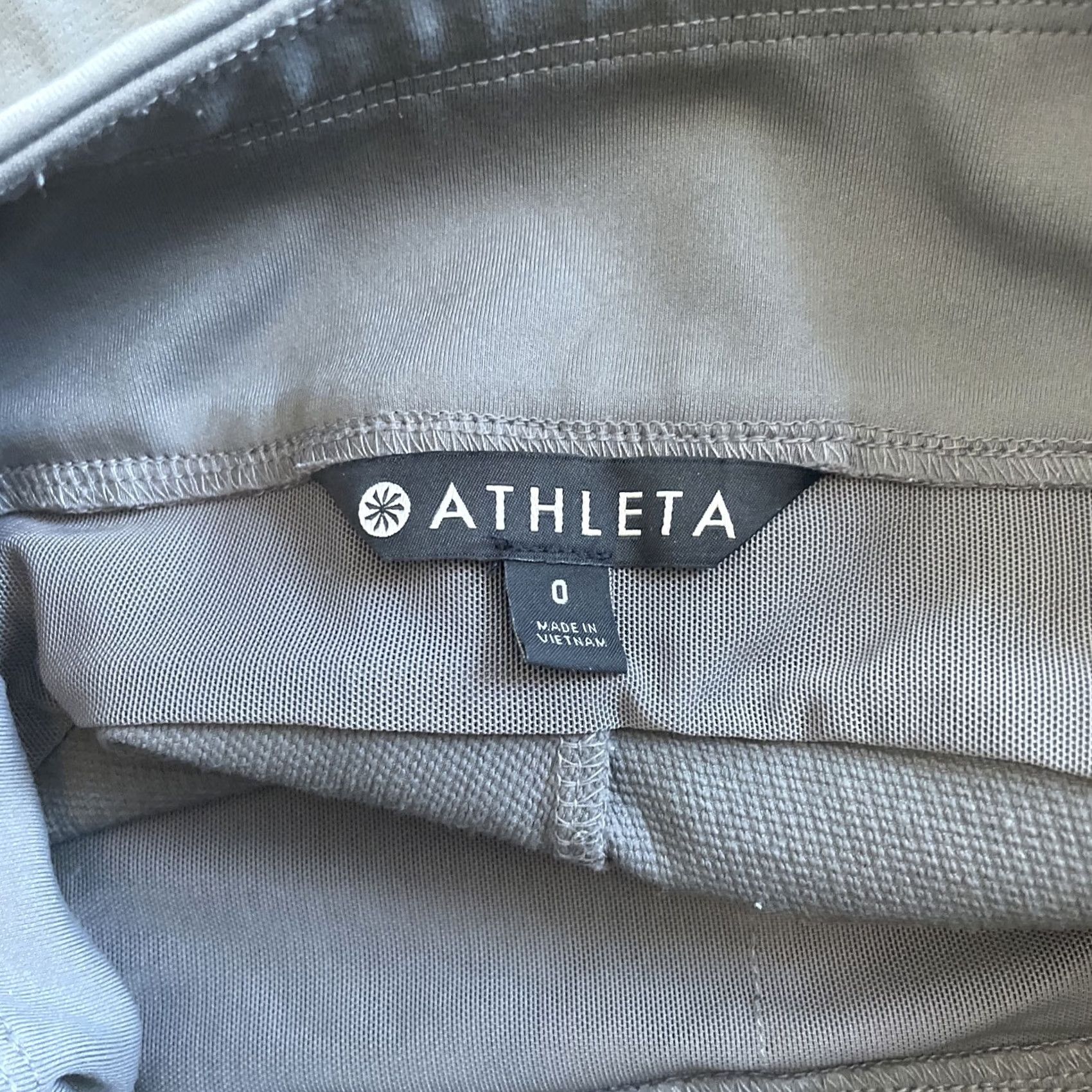 Athleta Athleta Pants Women’s 0 Gray Tapered Headlands Hybrid Tight Pockets Activewear Womens Size 25" / US 0 / IT 36 - 7 Thumbnail