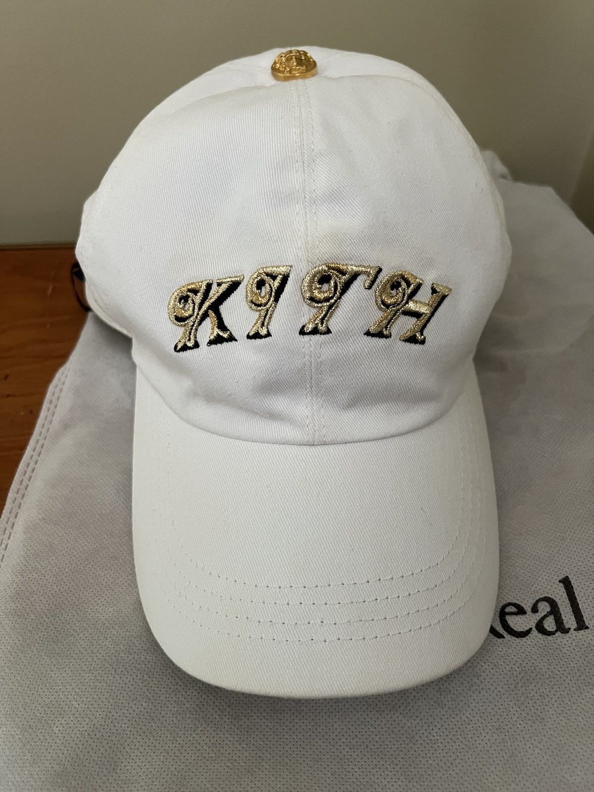 Kith × Versace Versace X Kith White and gold “Kith” strap back hat Size ONE SIZE - 2 Thumbnail