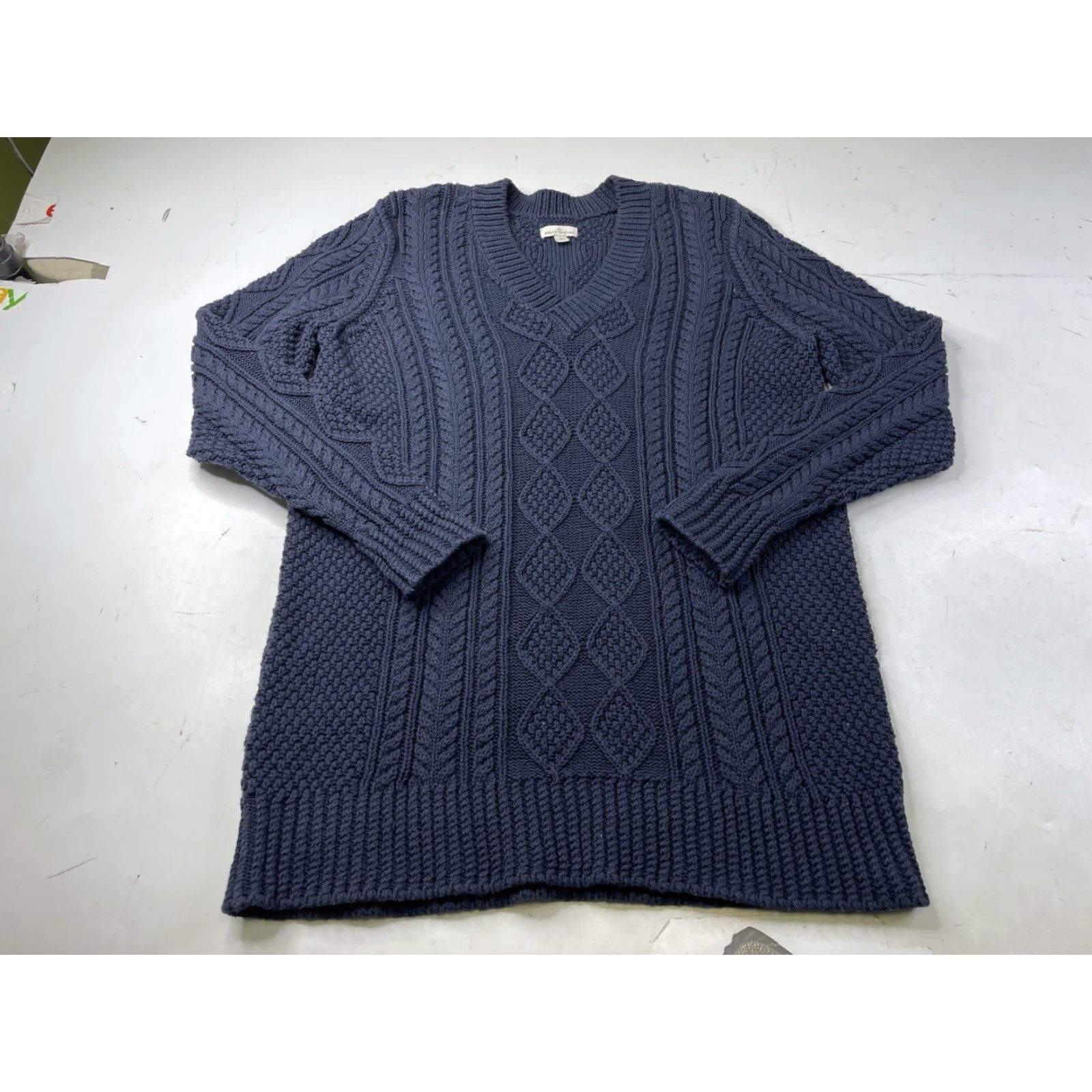 Vintage LL Bean Signature Womens Fisherman Sweater Large V Neck Navy Blue Preppy Size L / US 10 / IT 46 - 2 Thumbnail
