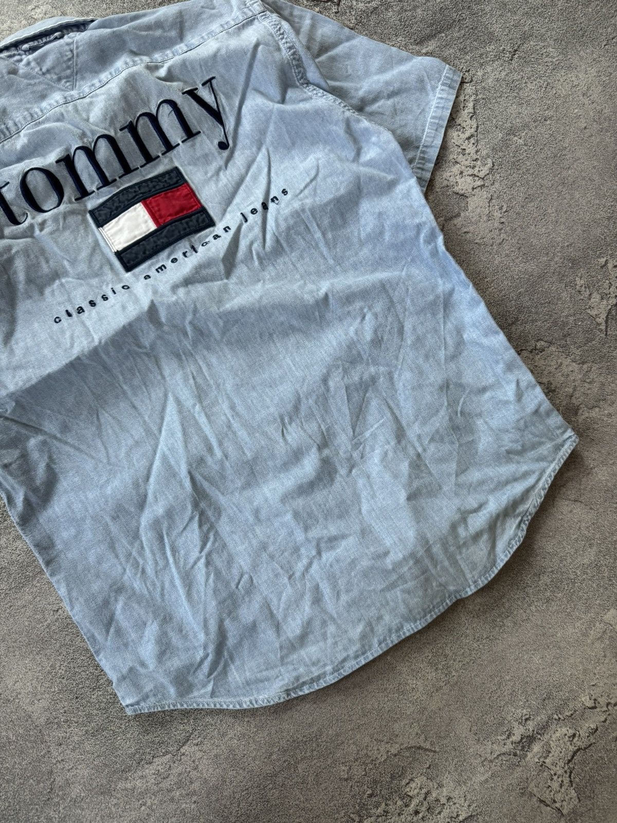 Tommy Hilfiger × Vintage Tommy Hilfiger Wmns vintage denim shirt button up polo tee Size M / US 6-8 / IT 42-44 - 6 Thumbnail