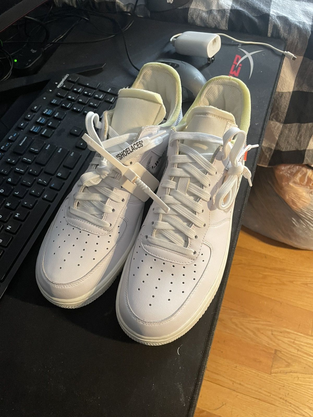 Nike × Off-White Size 10 Off White complexcon AF1 DS box signed by Virgil Size US 10 / EU 43 - 6 Thumbnail