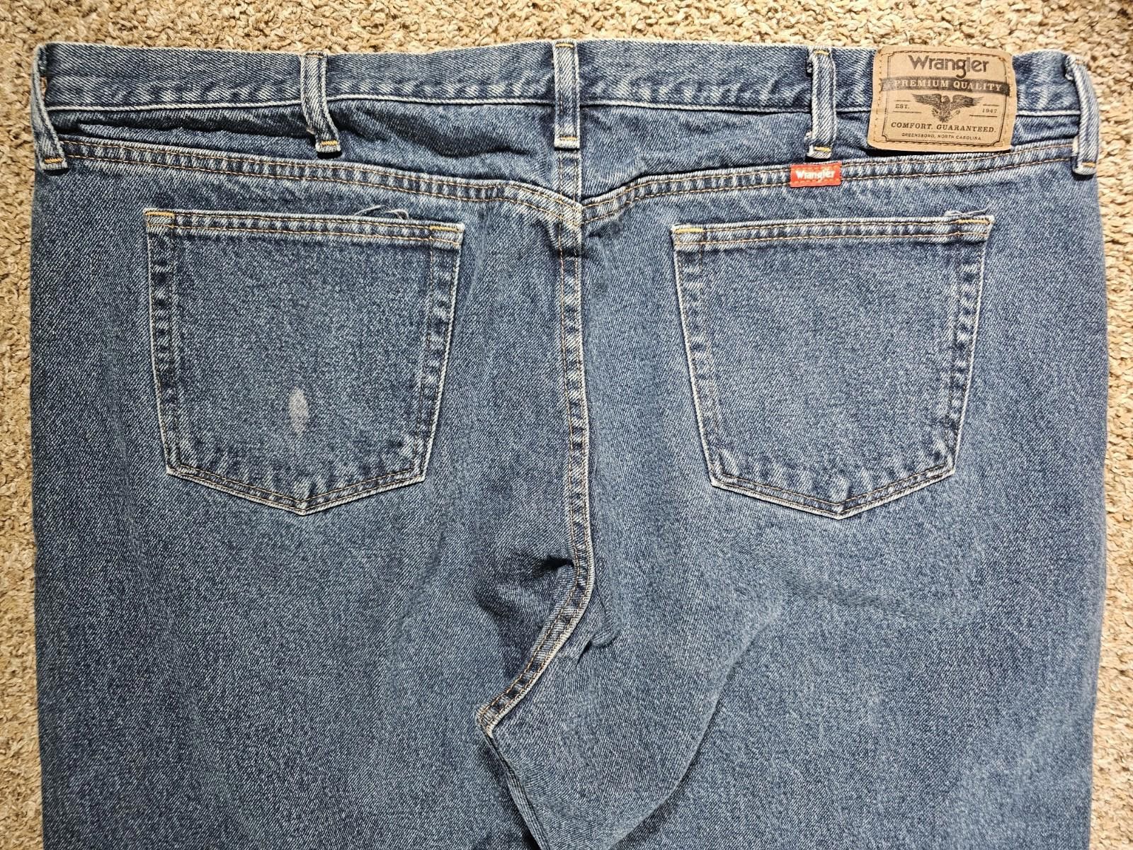 Wrangler Wrangler Premium Denim Men's 44x30 Relaxed Fit Jeans Size US 44 / EU 60 - 5 Thumbnail