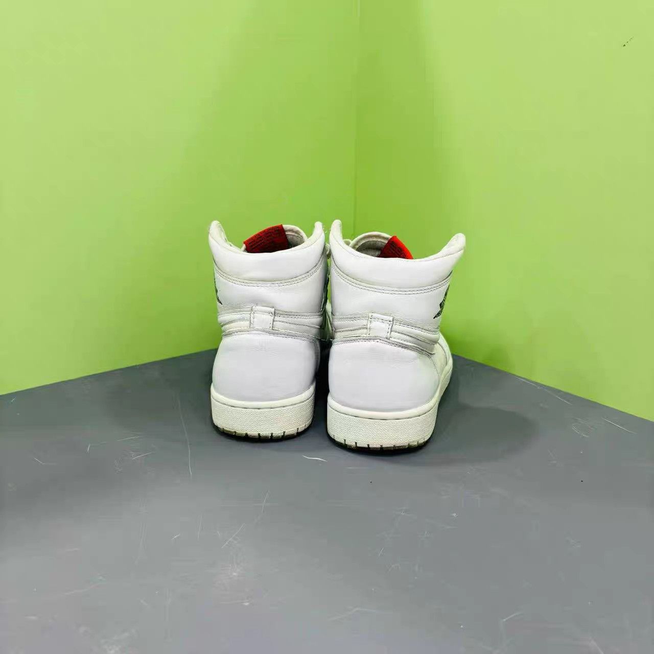 Jordan Brand Air Jordan 1 Retro High Yin Yang White K15 Size US 9.5 / EU 42-43 - 8 Thumbnail