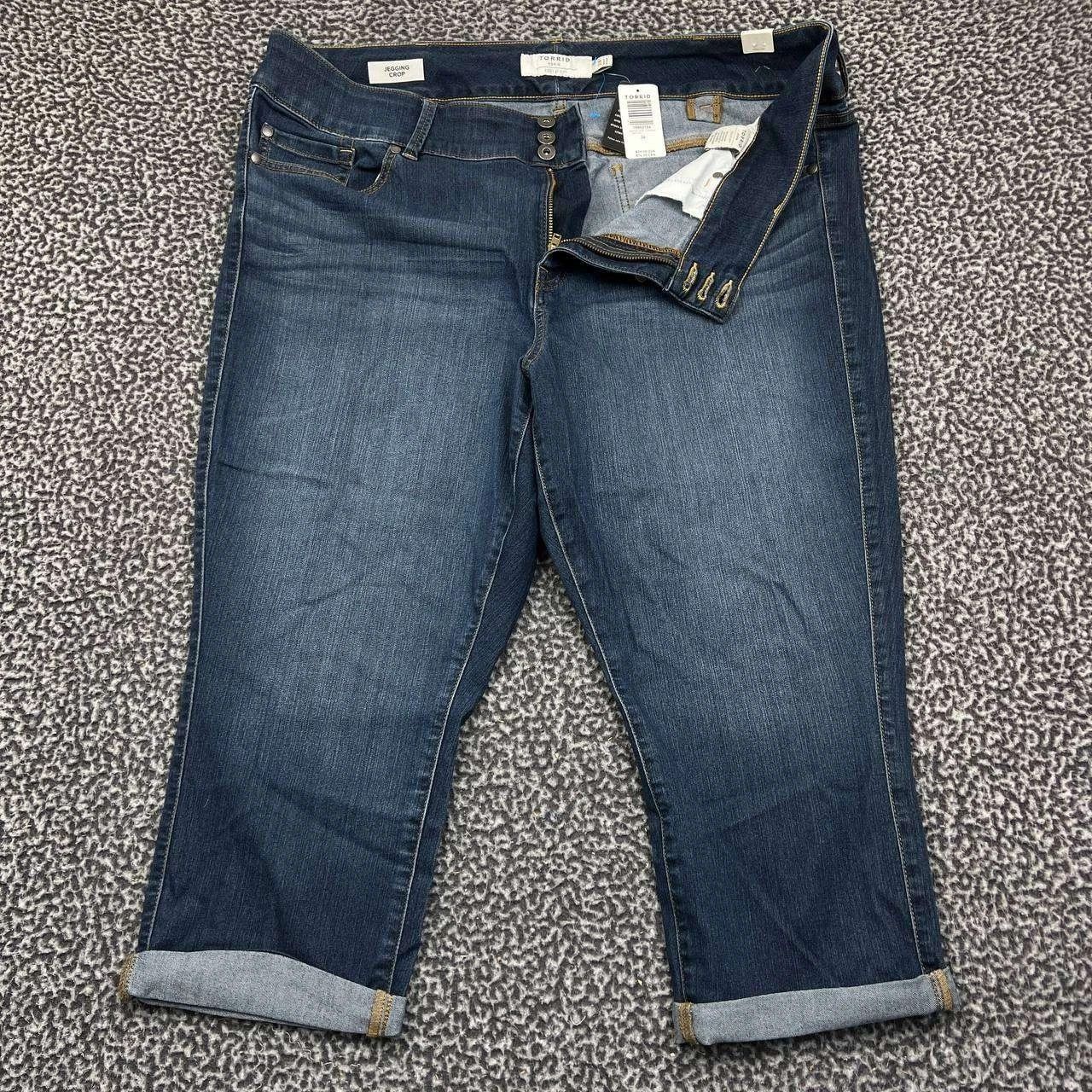 Torrid Torrid Jegging Crop Jeans Women 24 Faded Denim Cuffed 44x22 Size 24" / US 00 / IT 34 - 1 Thumbnail