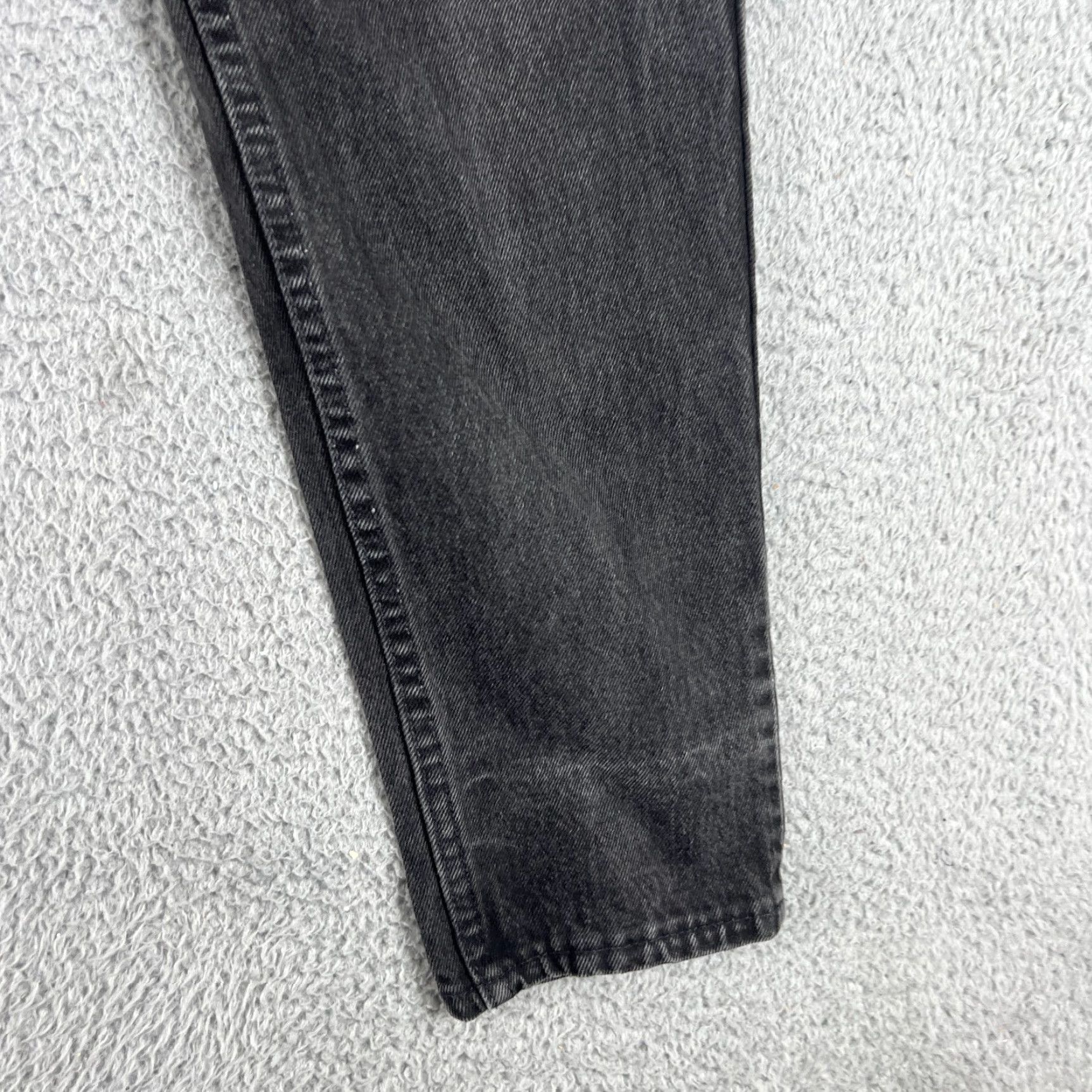 Levi's VINTAGE Levi’s Jeans 512 Womens Juniors 9 Black Tapered Slim Fit USA 90s Mom Grunge Retro 90s Mens Women Girls Size 30" / US 8 / IT 44 - 3 Thumbnail