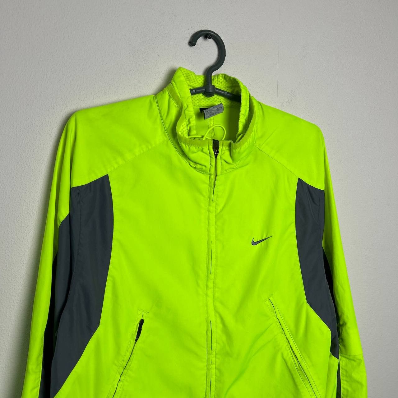 Nike Vintage Nike Dri Fit Nylon sportswear training jacket Size US M / EU 48-50 / 2 - 2 Thumbnail