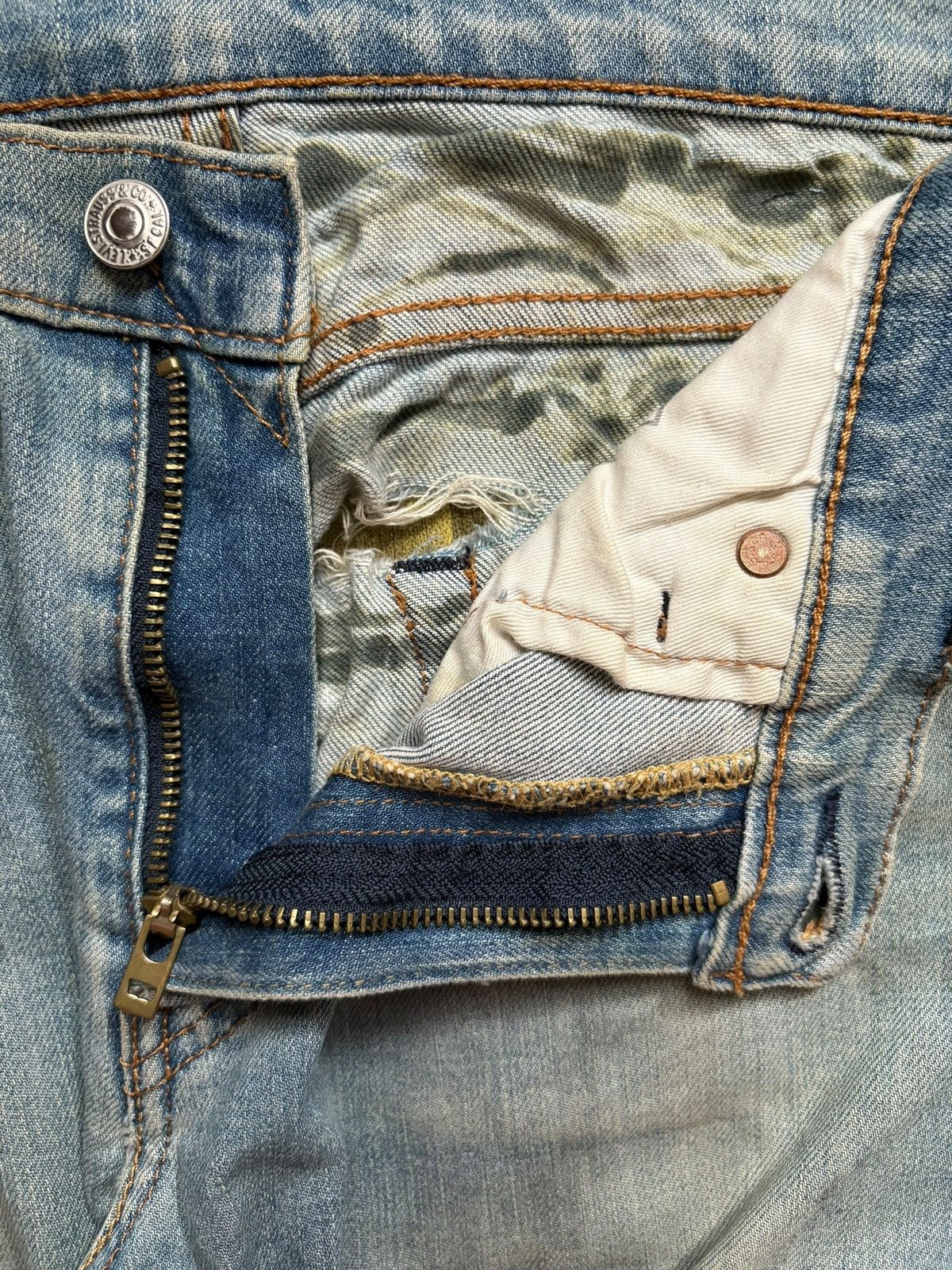 Levi's SALES🔥Y2k Levis Hi Ball Big E Painted Mud Wash Skinny Jeans Size US 32 / EU 48 - 9 Thumbnail