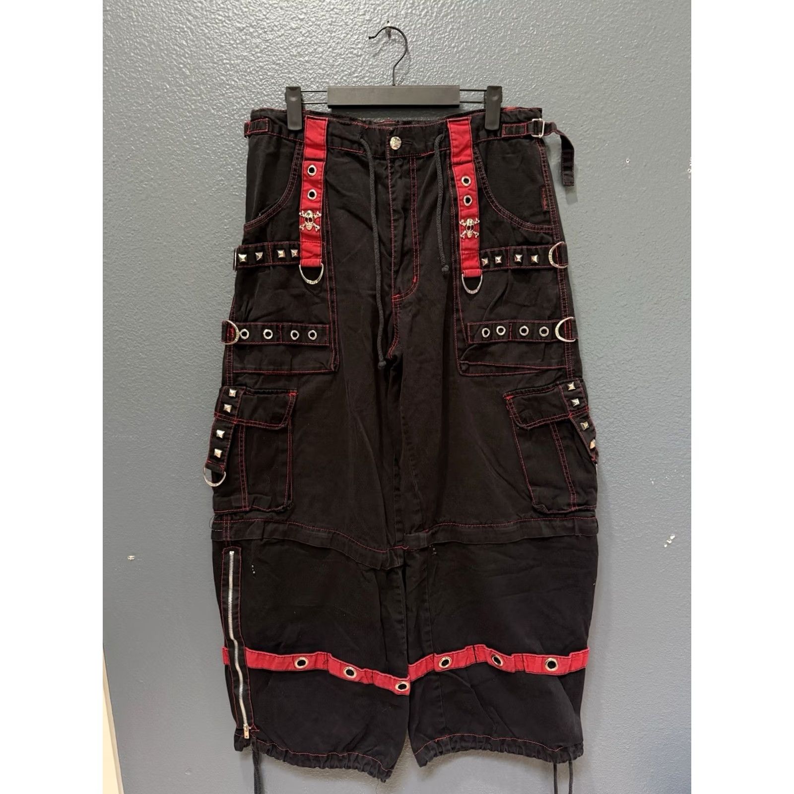 Tripp NYC VINTAGE Tripp NYC Men’s Cargo Pants Denim Black Size M Inseam 30in 39in Length Size US 31 - 3 Thumbnail