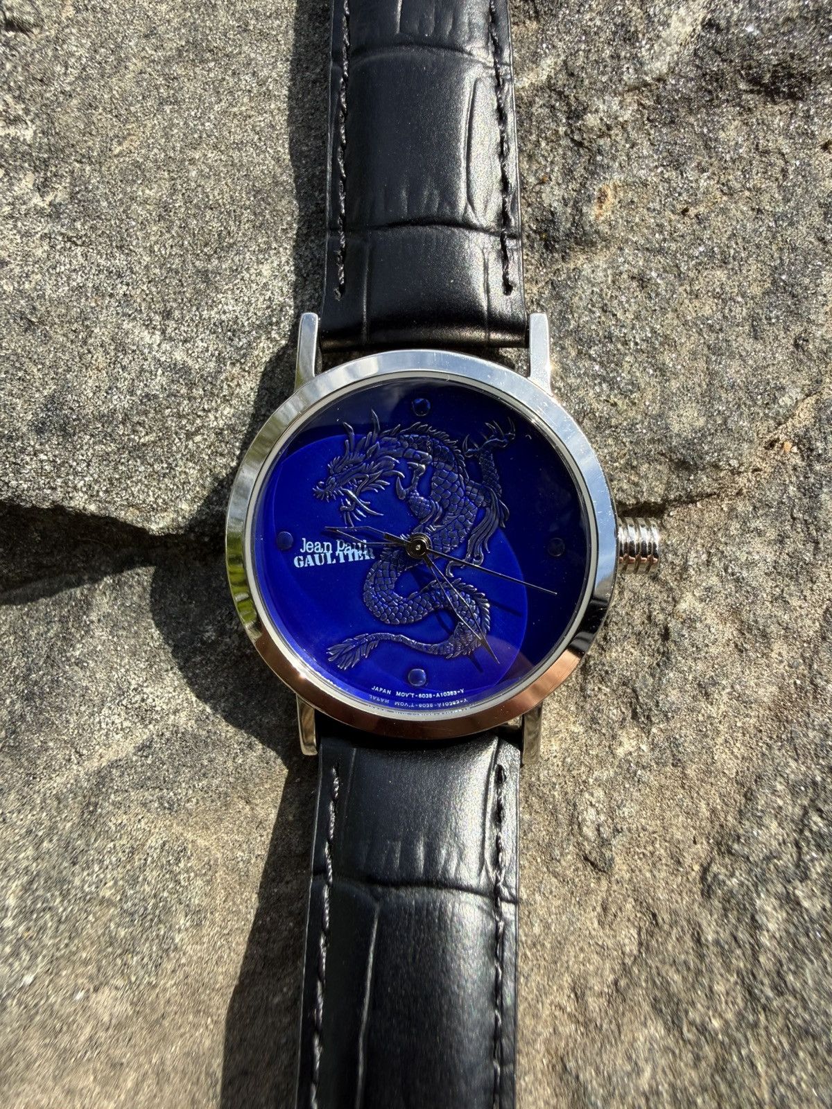 Jean Paul Gaultier Jean Paul Gaultier Dragon Dial Round Watch Rare Colorway Size ONE SIZE - 2 Thumbnail