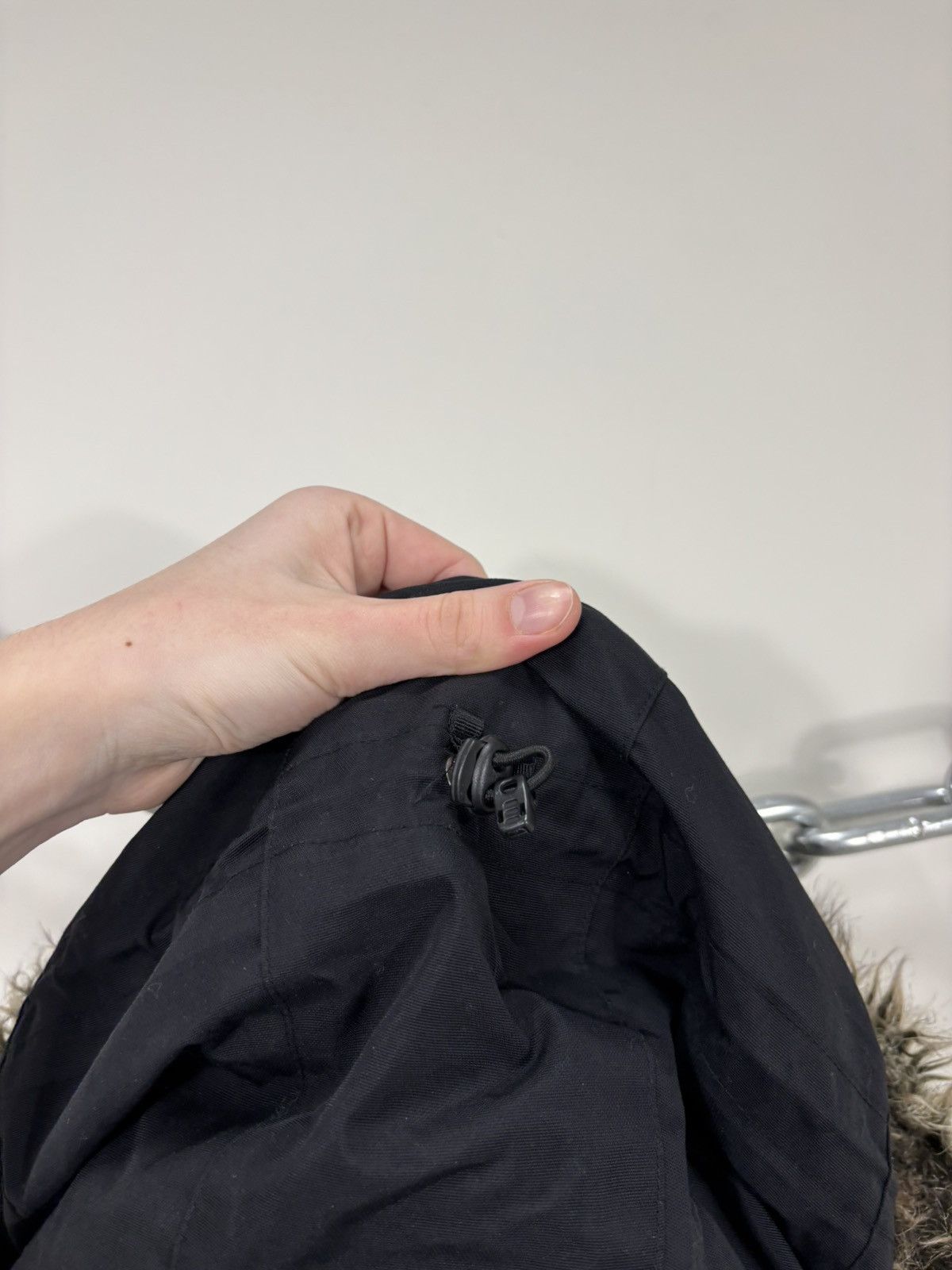 Fjallraven Fjallraven Kodiak Men’s Hydratic Black Hooded Parka Jacket Size US S / EU 44-46 / 1 - 21 Thumbnail