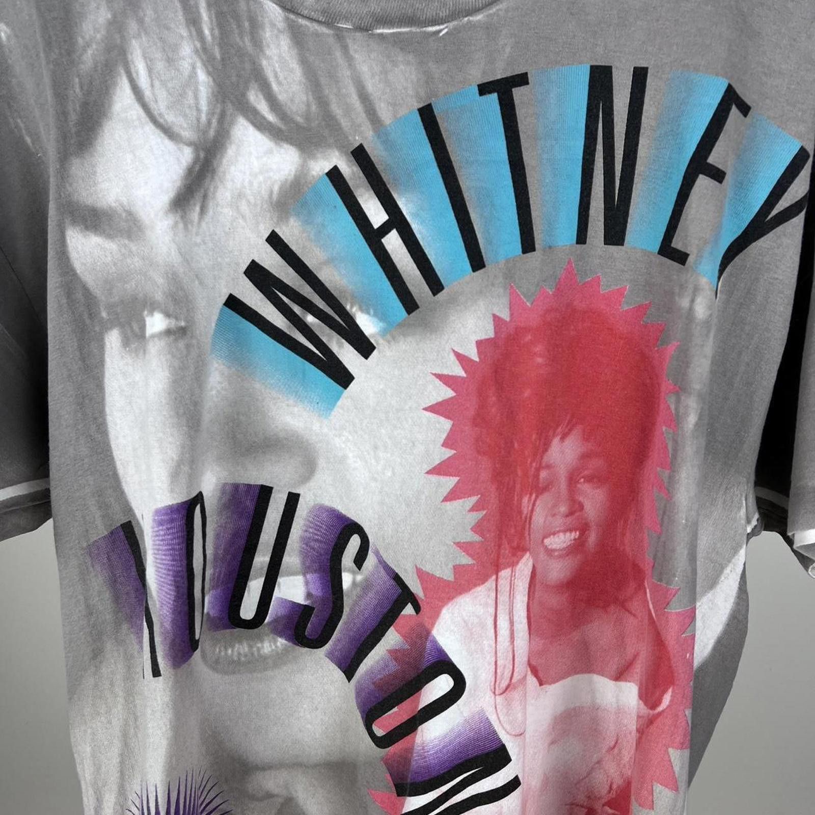 Hanes Vintage 1993 Whitney Houston aop grail 🔥🔥 Size US XL / EU 56 / 4 - 2 Thumbnail