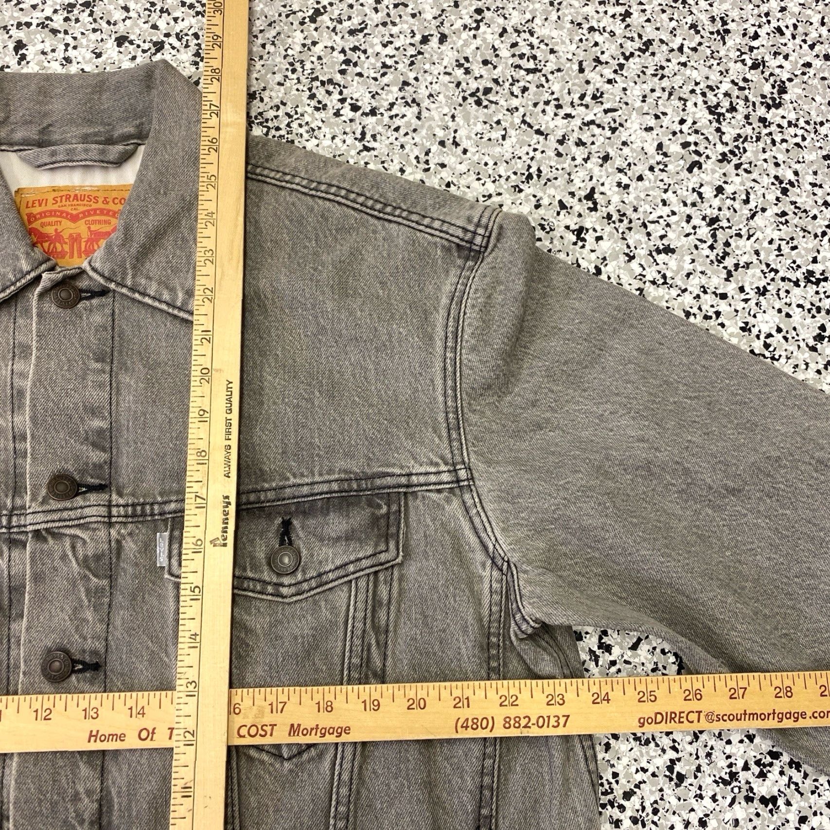 Levi's Levi's Sample Denim Trucker Jacket M Gray Mens Jacket Size US M / EU 48-50 / 2 - 2 Thumbnail