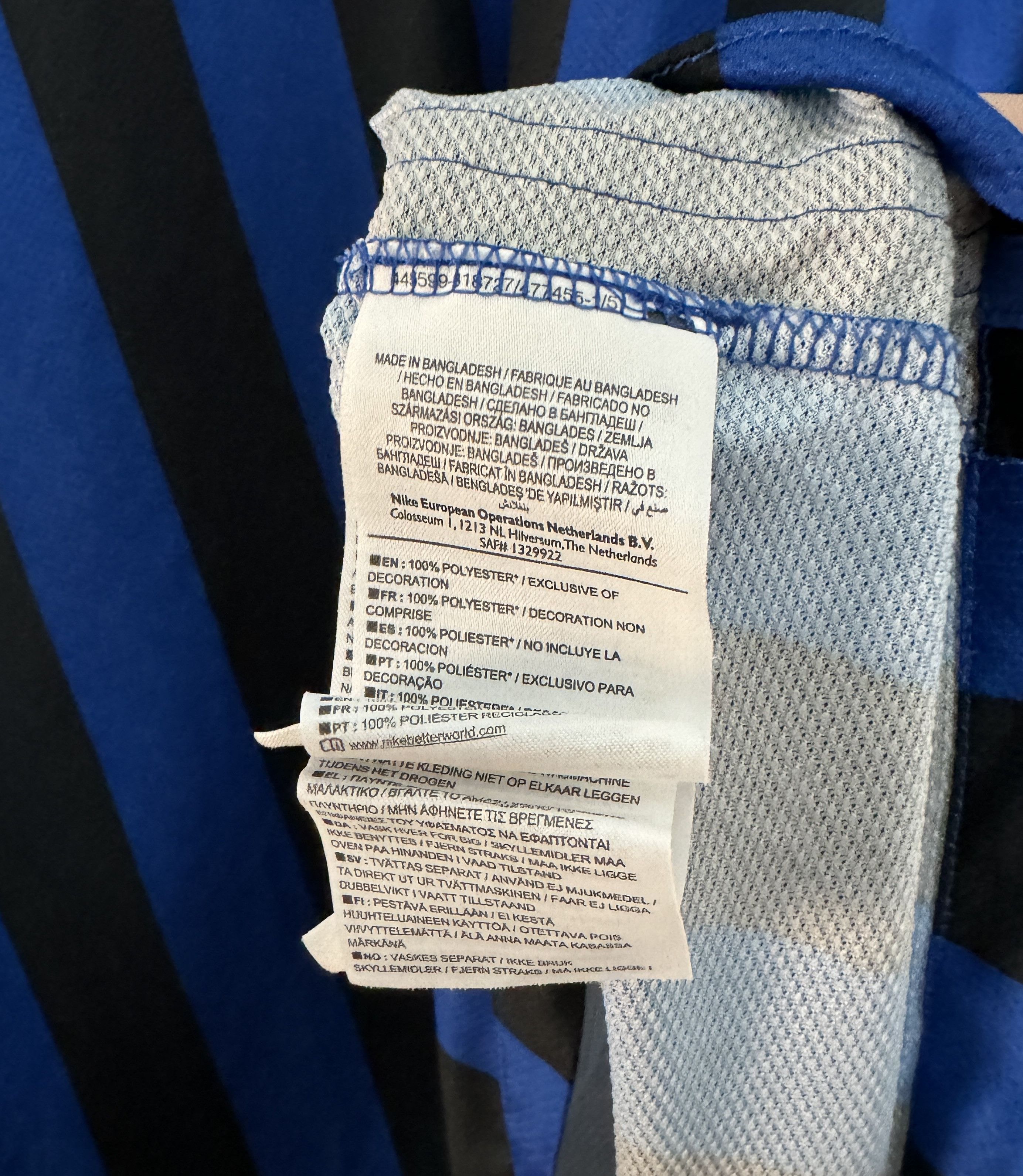 Nike Inter Milan 2011 2012 Home Soccer Jersey Football Shirt Sz M Size US M / EU 48-50 / 2 - 6 Thumbnail