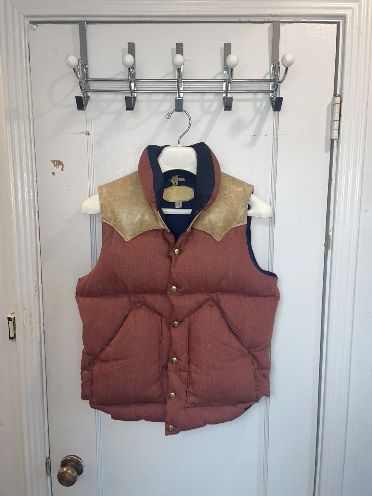 Rocky Mountain Featherbed Down Vest with Leather Accents Size US S / EU 44-46 / 1 - 12 Thumbnail