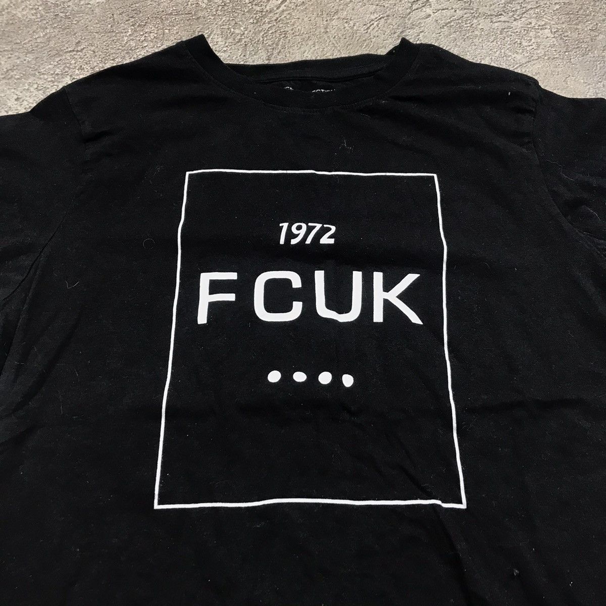 Vintage Vintage Y2K FCUK Graphic Tee Streetwear Black Distressed S Size US S / EU 44-46 / 1 - 3 Thumbnail