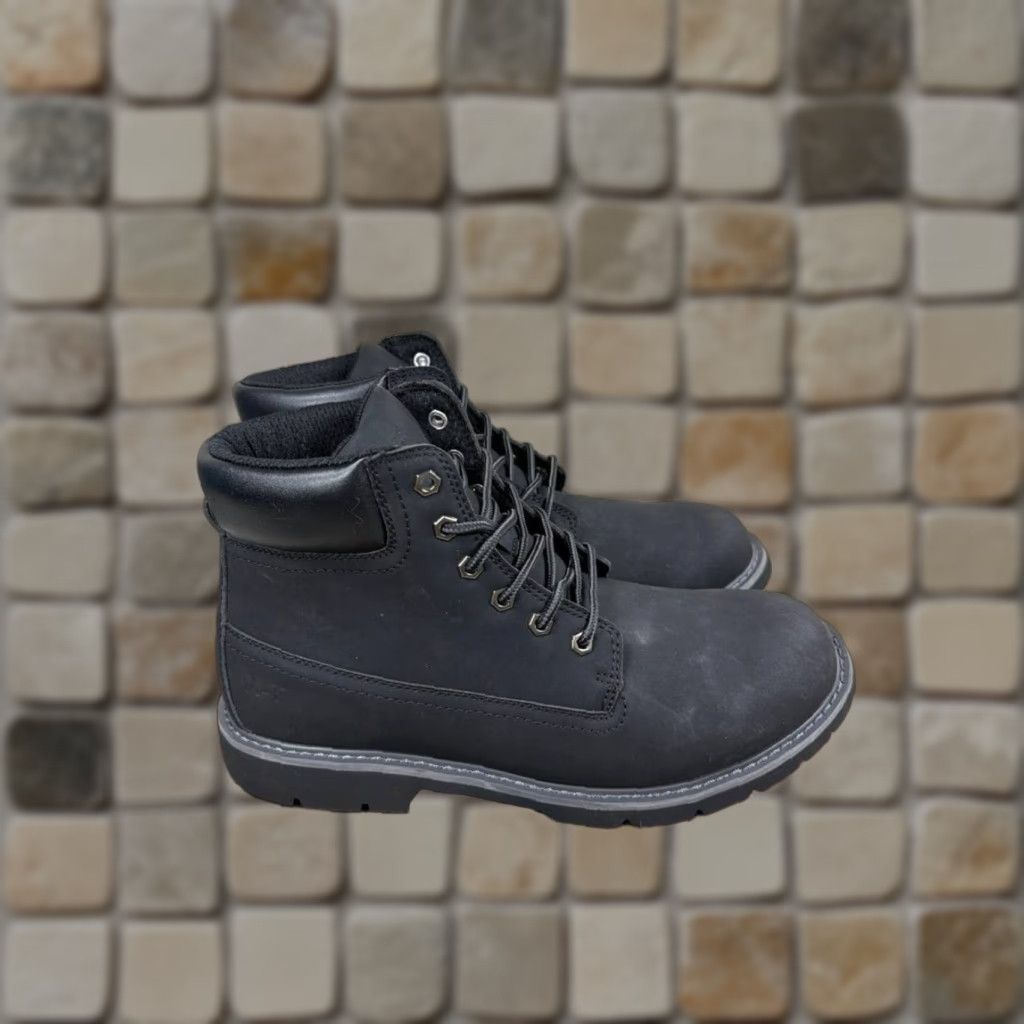 Vintage Hi-Tec Reznor 6" Soft Toe Boot Mens Size 12 US 45 EU Black Leather Ankle Work" Size US 12 / EU 45 - 1 Thumbnail