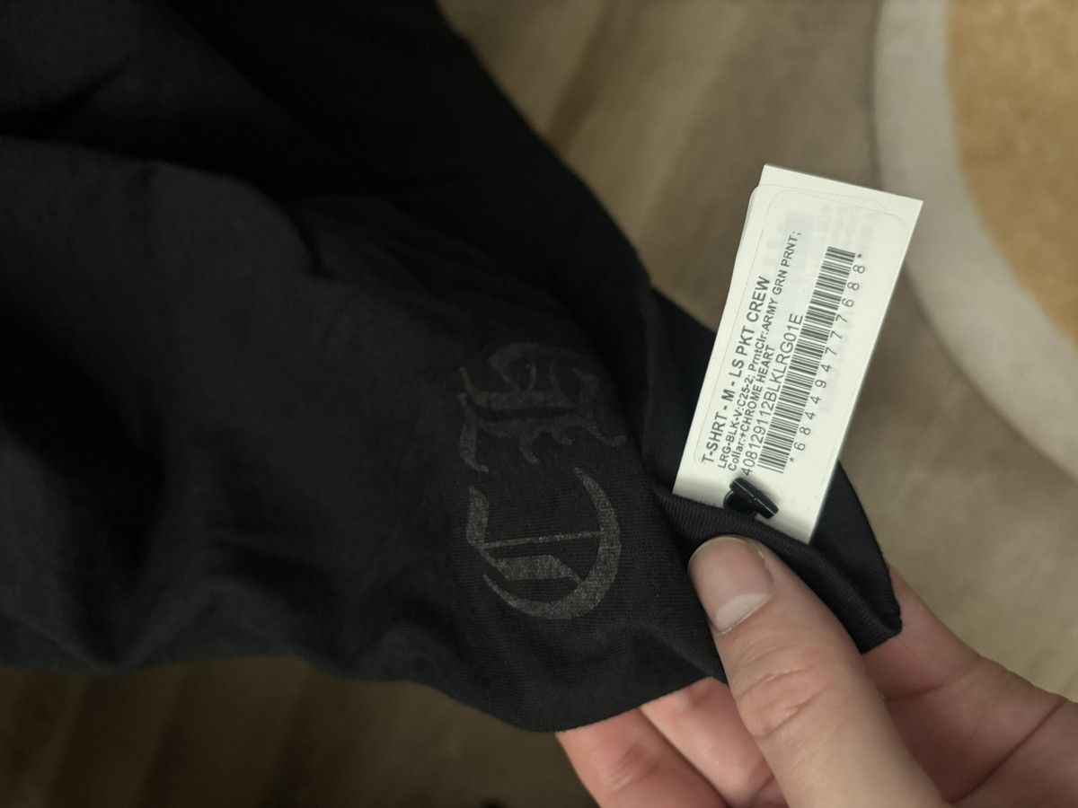 Chrome Hearts Black olive/army green neck logo long sleeve Size US L / EU 52-54 / 3 - 3 Thumbnail
