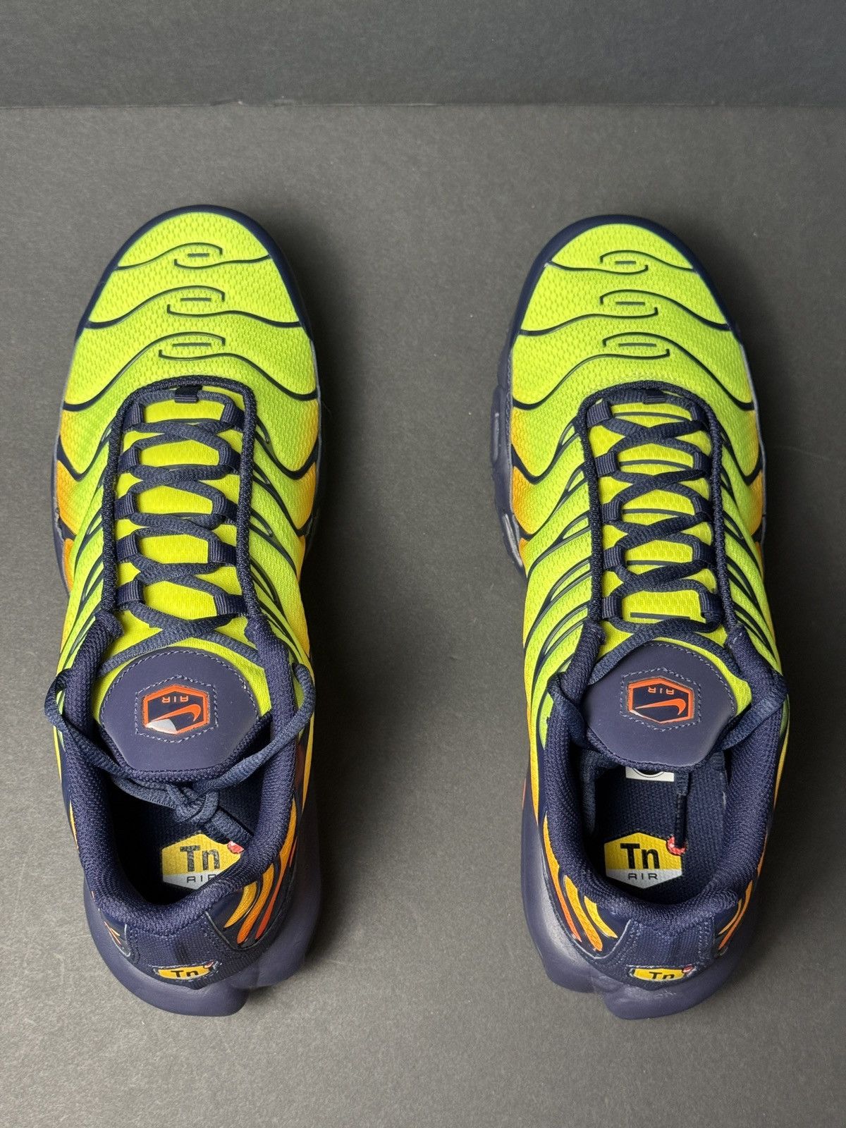 Nike Nike Air Max Plus Men's Shoes (Lemon Venom) Size US 12 / EU 45 - 9 Thumbnail