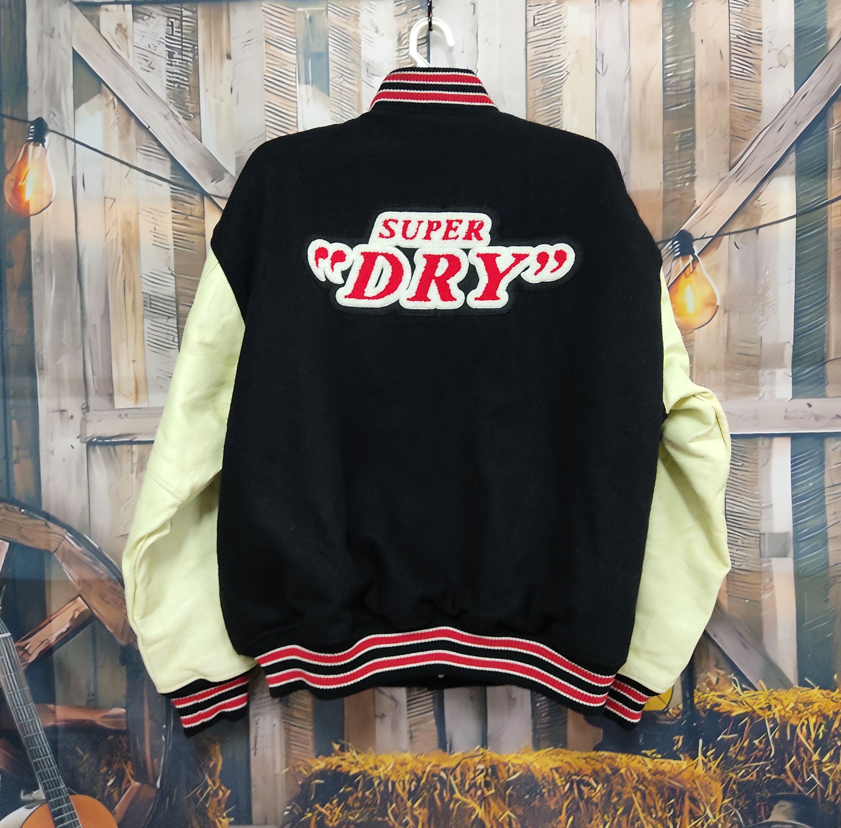 Superdry SUPERDRY Japan Leather Sleeve Varsity (Patch Loaded Edition) Size US XL / EU 56 / 4 - 4 Thumbnail