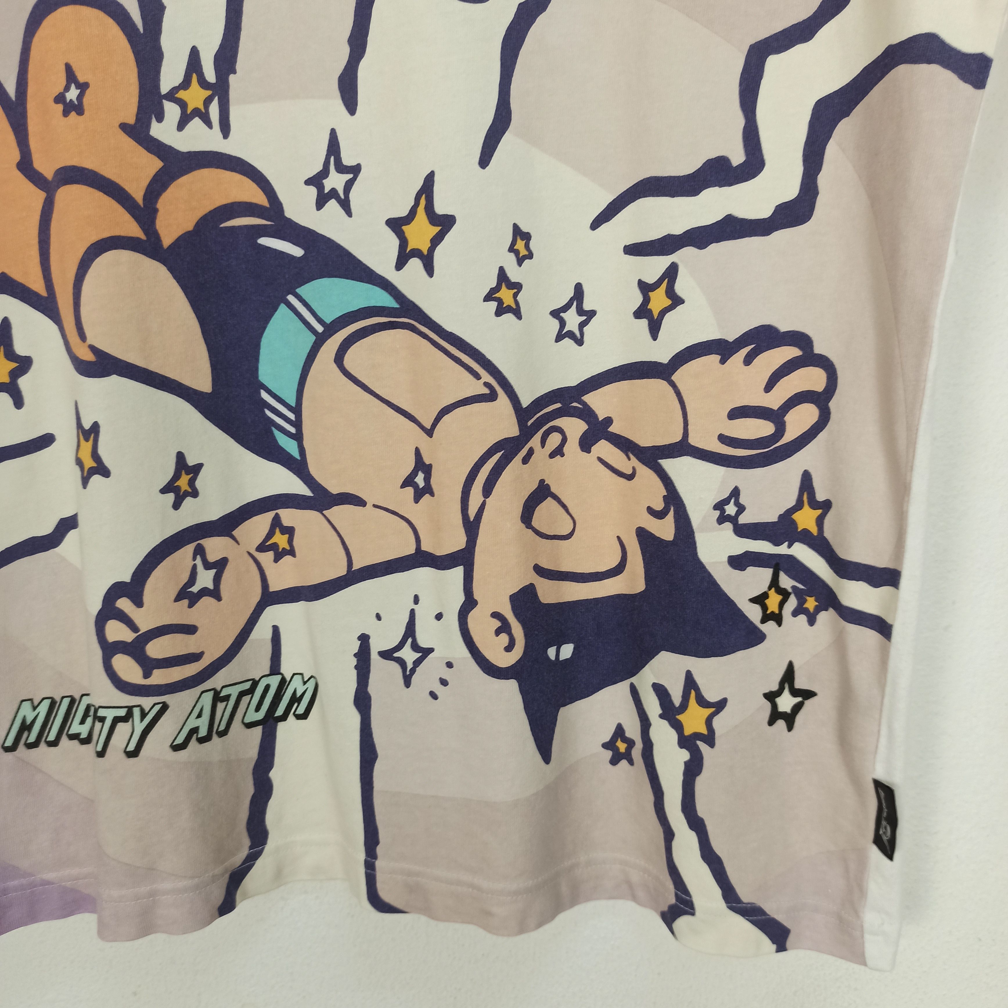 Anime Astro Boy anime Japan manga X Uniqlo tee Size US M / EU 48-50 / 2 - 2 Thumbnail