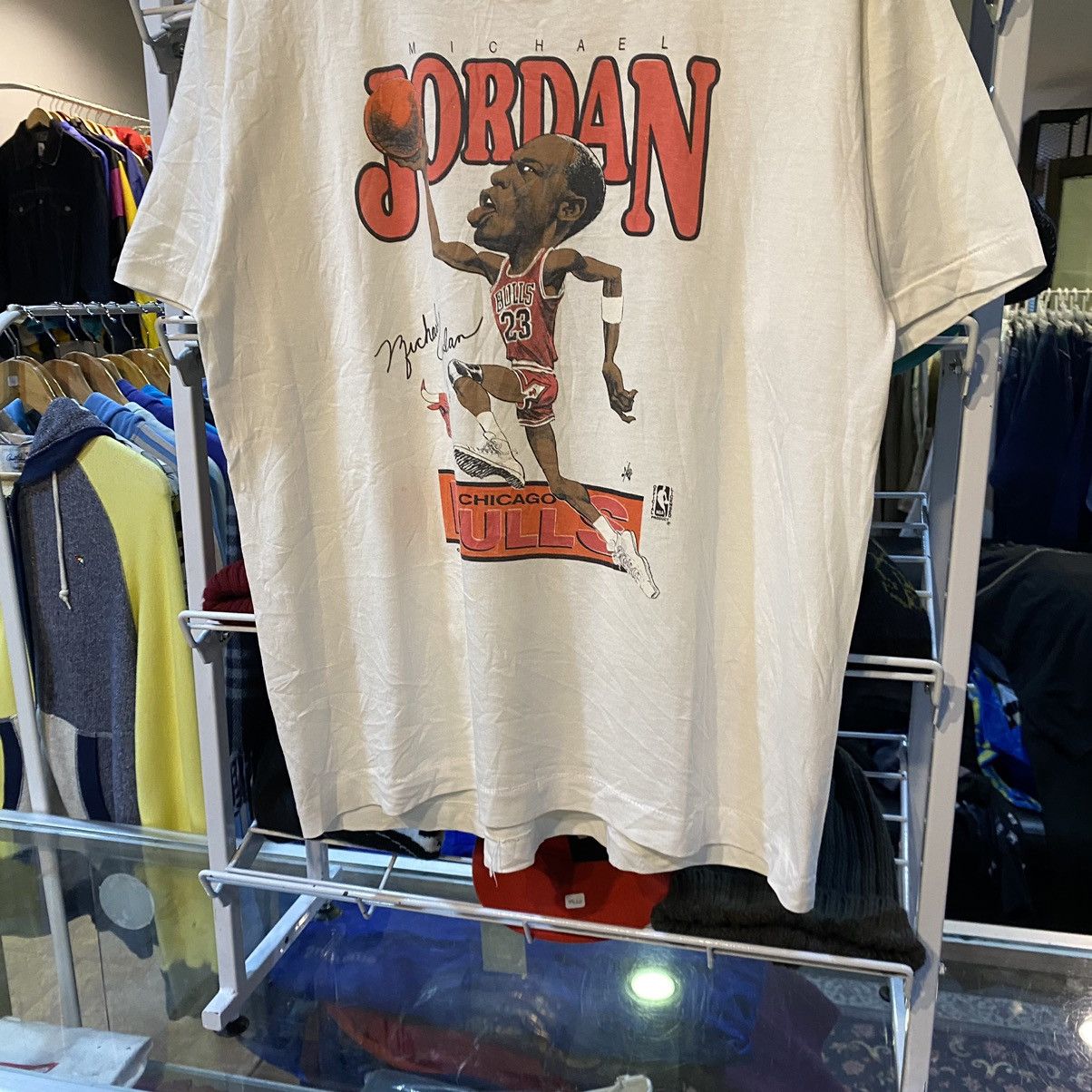 NBA Vintage 80s Michael Jordan Chicago Bulls Screen Stars Shirt Size US L / EU 52-54 / 3 - 4 Thumbnail