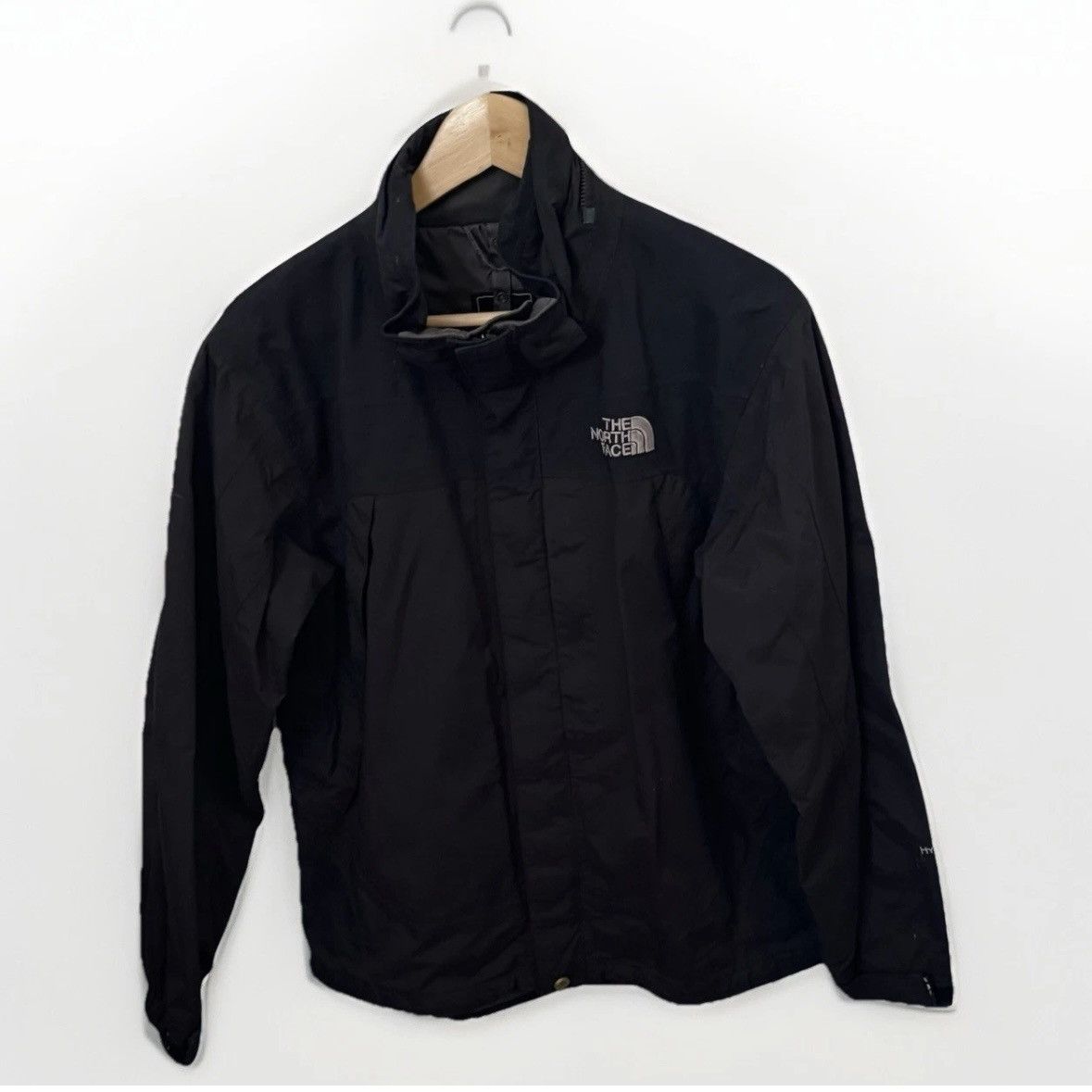 The North Face North Face HyVent Jacket Black Small Shell Size US S / EU 44-46 / 1 - 1 Thumbnail