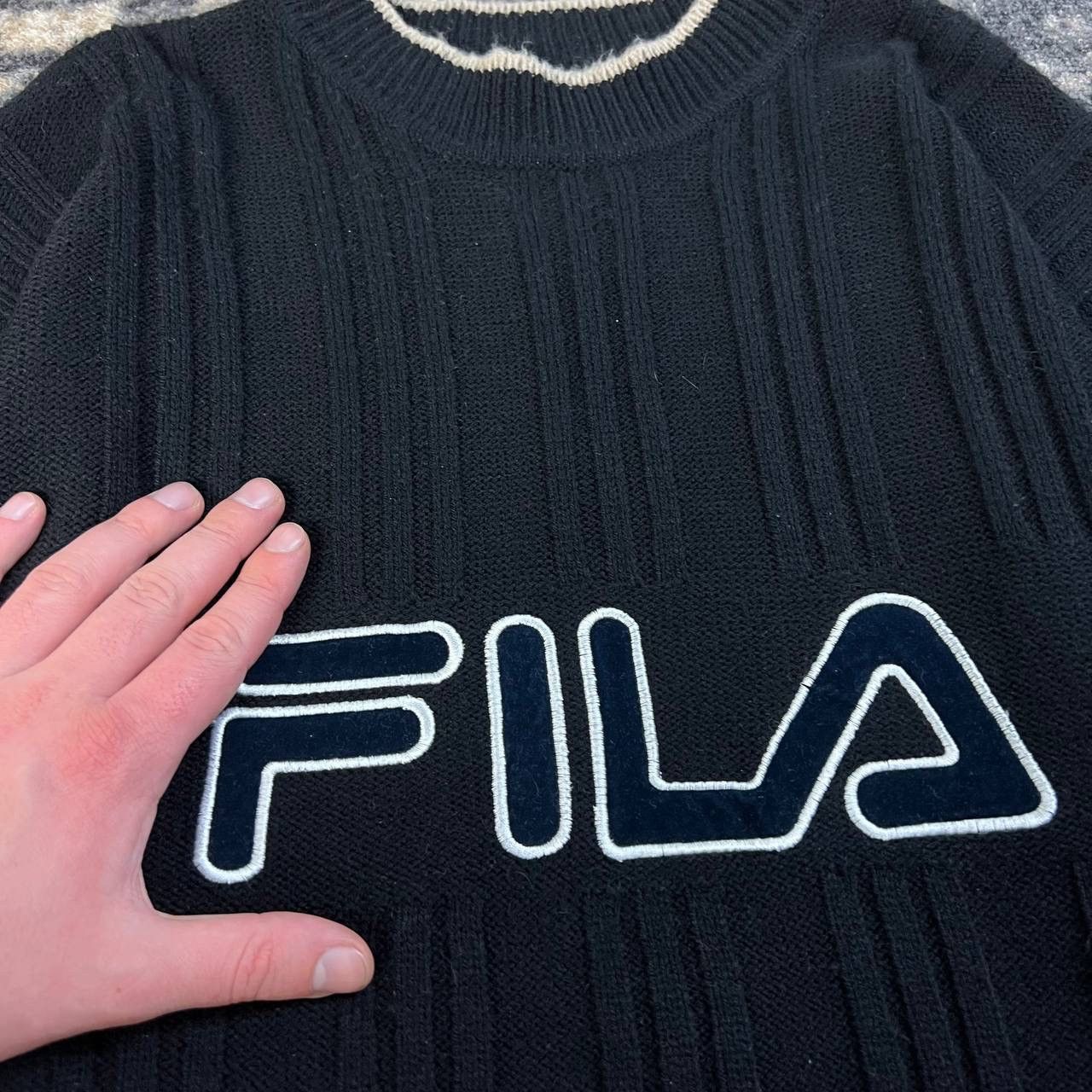 Fila Fila Vintage Y2K Big Embroidered Logo Striped Knit Sweater Size US L / EU 52-54 / 3 - 4 Thumbnail