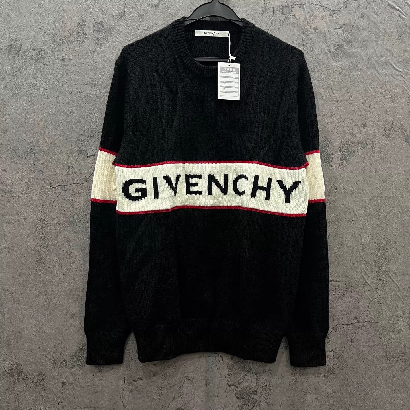 Givenchy Givenchy Logo B&W Colorblock Knit Sweater S Size US S / EU 44-46 / 1 - 1 Thumbnail