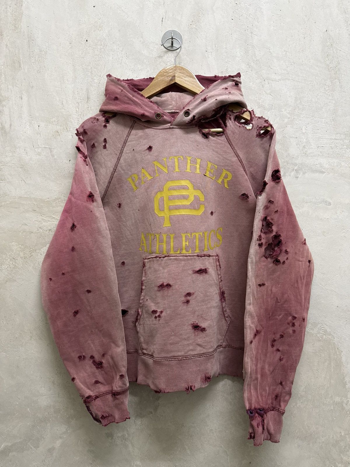 Champion 2000s Distressed Champion Panther Athletic Hoodie Size US S / EU 44-46 / 1 - 1 Thumbnail