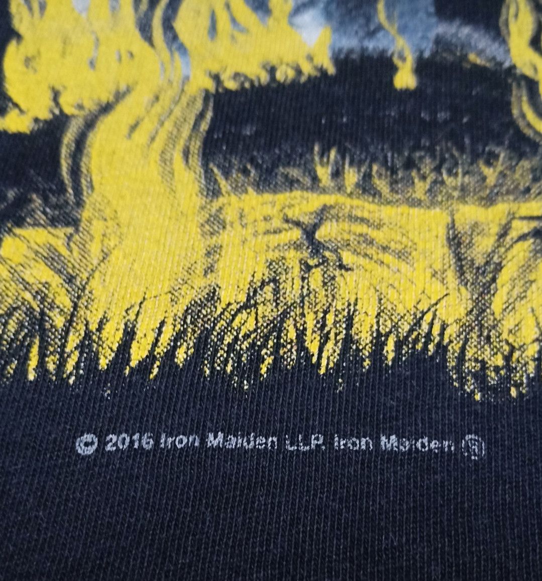 Band Tees × Bershka × Iron Maiden Bershka x Iron Maiden The Number of The Beast T-shirt Size S / US 4 / IT 40 - 8 Thumbnail