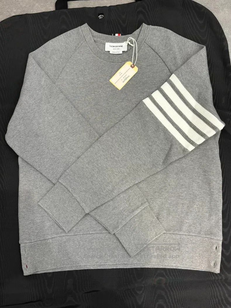 Thom Browne Thom Browne Gray Striped Sleeve Hoodie Size US M / EU 48-50 / 2 - 1 Thumbnail