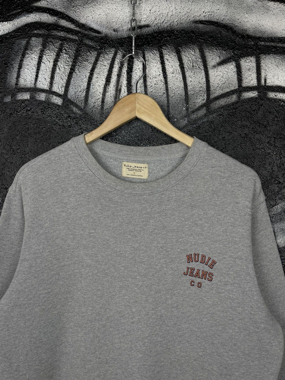 Japanese Brand × Nudie Jeans × Vintage Nudie Jeans Co Frasse Logo Sweatshirt Men’s Size S Size US S / EU 44-46 / 1 - 4 Thumbnail