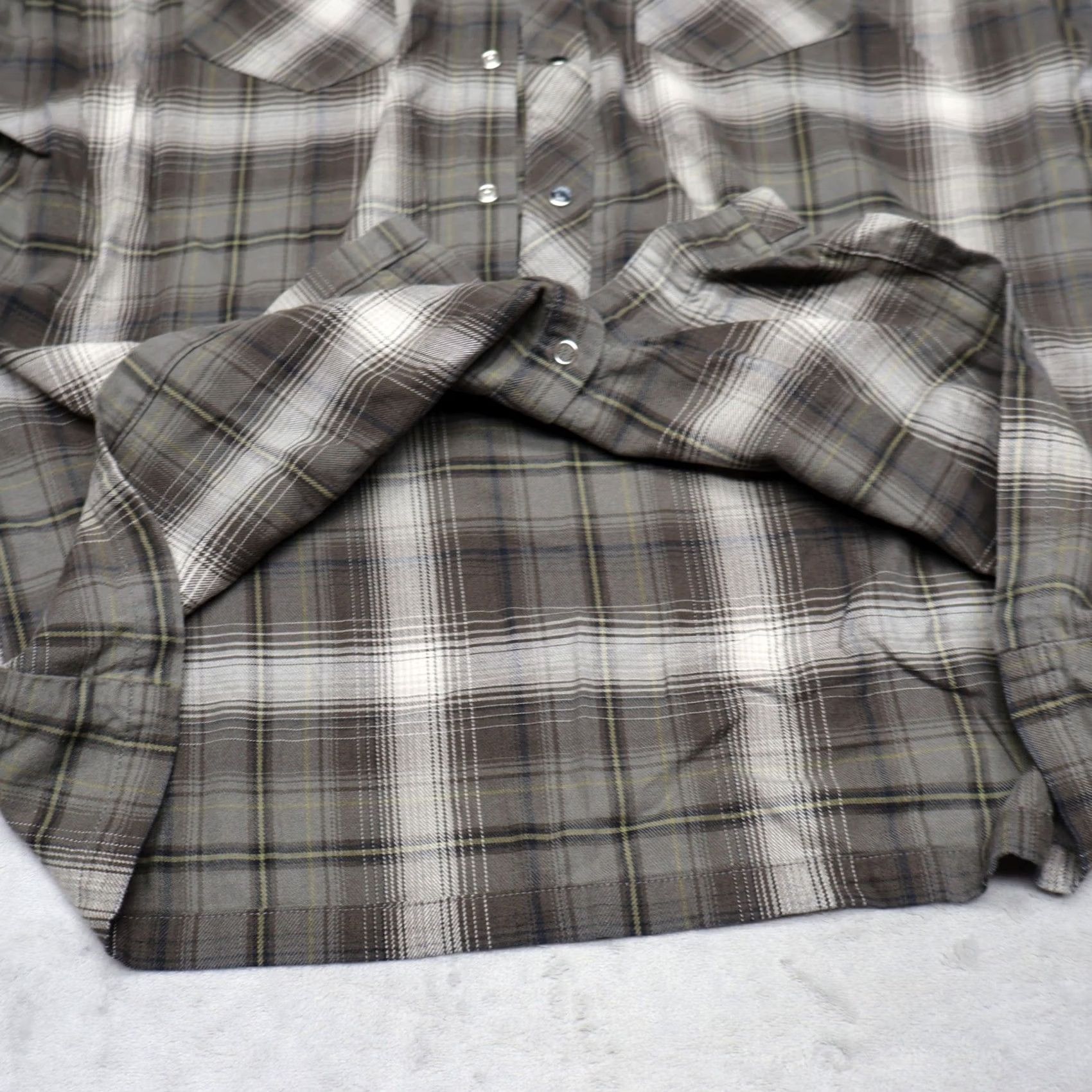 Vintage Kuhl Flannel Shirt Mens Large Brown Plaid Lowdown Western Pearl Snap Long Sleeve Size US L / EU 52-54 / 3 - 4 Thumbnail