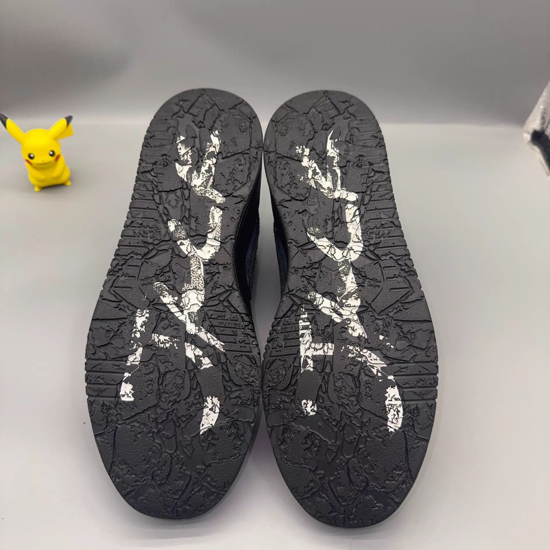 Travis Scott Travis Scott x Jordan Jack DeepMocha 42.5 FZ8117-204 Size US 9 / EU 42 - 4 Thumbnail