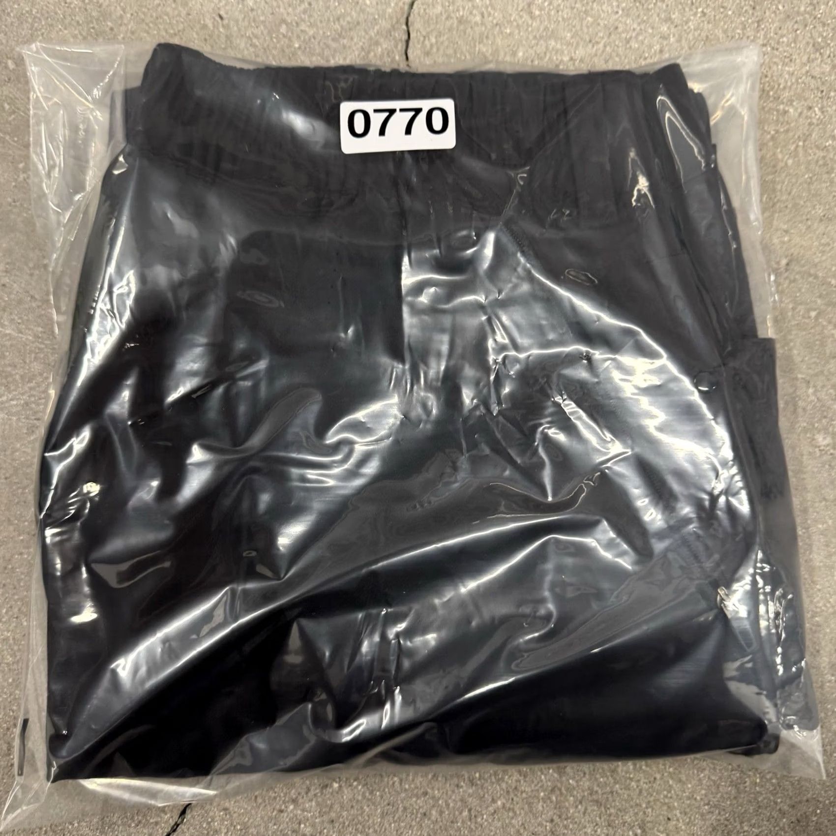 Lululemon Lululemon License To Train Jogger Pants Mens M Black Size US 31 - 7 Thumbnail