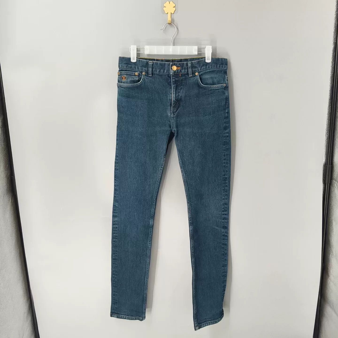Louis Vuitton Louis Vuitton Logo Denim Jeans Size US 30 / EU 46 - 1 Thumbnail