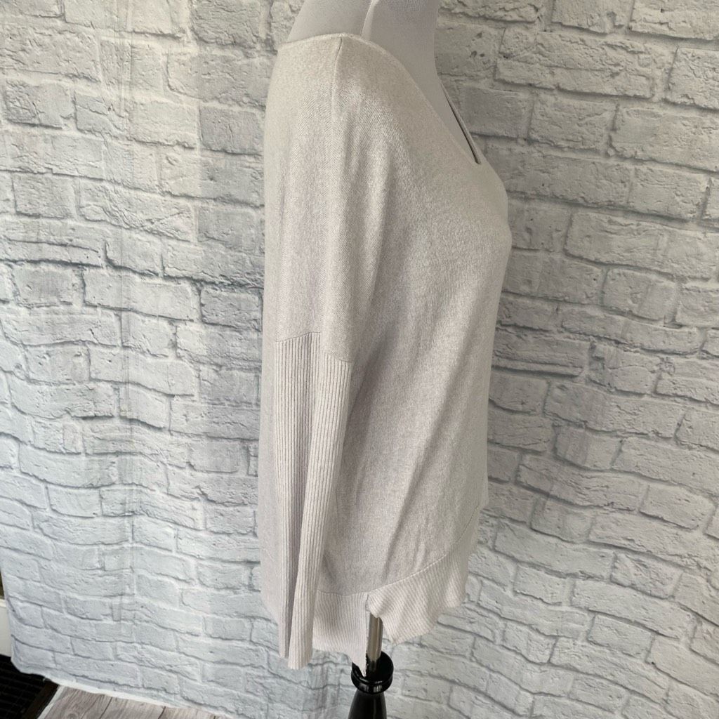 Other Time & Tru women S scoopneck batwing loose fit longsleeve sw Size S / US 4 / IT 40 - 5 Thumbnail
